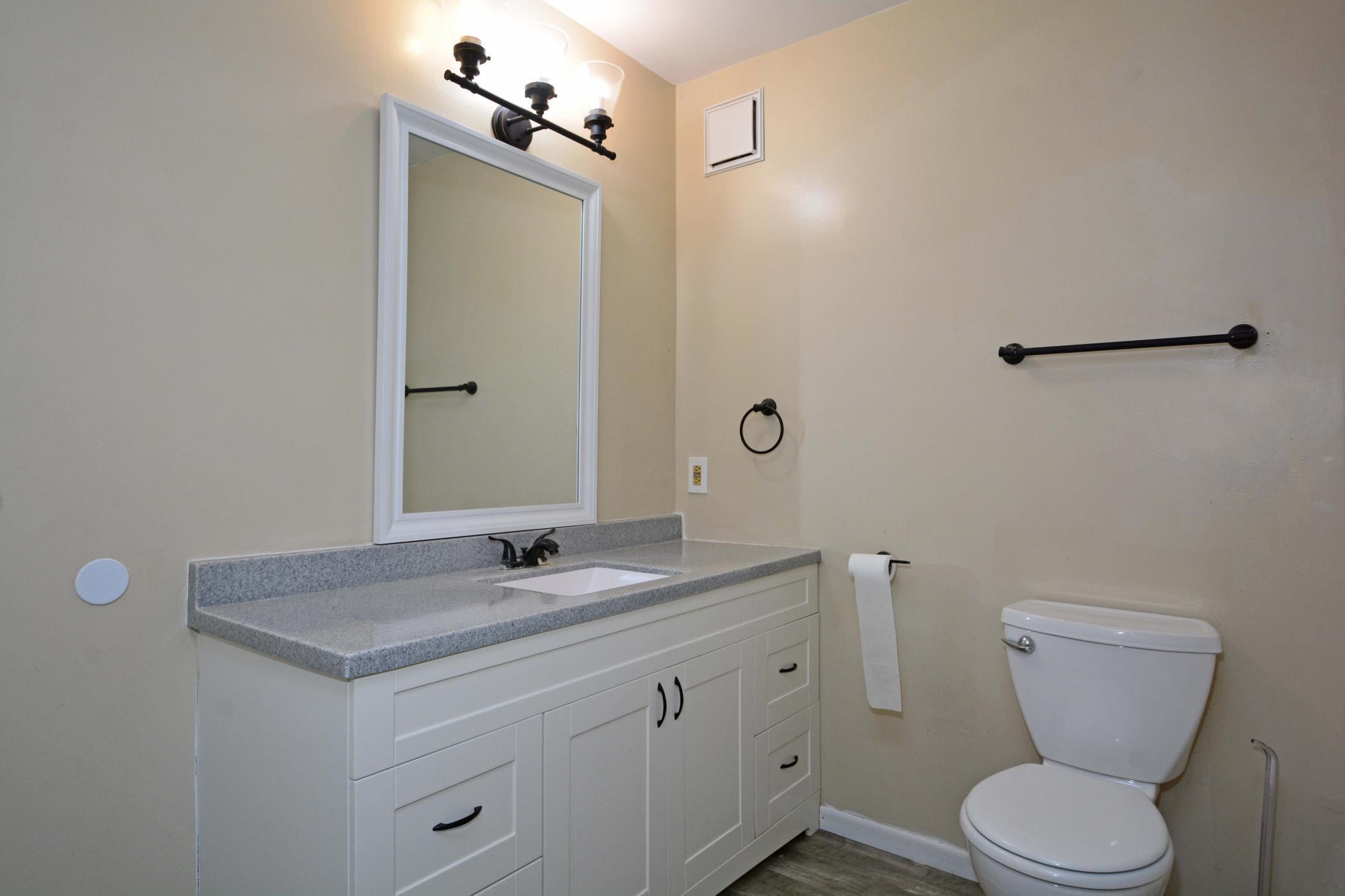 View of Residential at 2076 Pathways Drive #1, Saint Paul MN 55119, Saint Paul (17 of 22) - Mike Wilen | Minnesota Team Real Estate