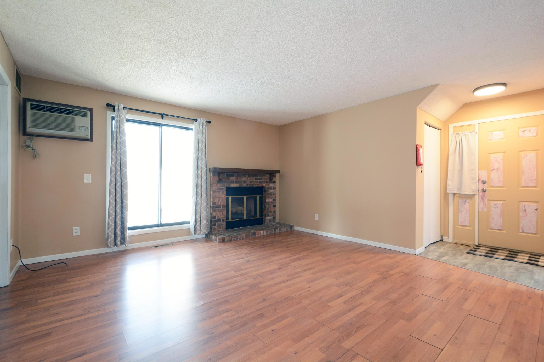View of Residential at 2076 Pathways Drive #1, Saint Paul MN 55119, Saint Paul (8 of 22) - Mike Wilen | Minnesota Team Real Estate