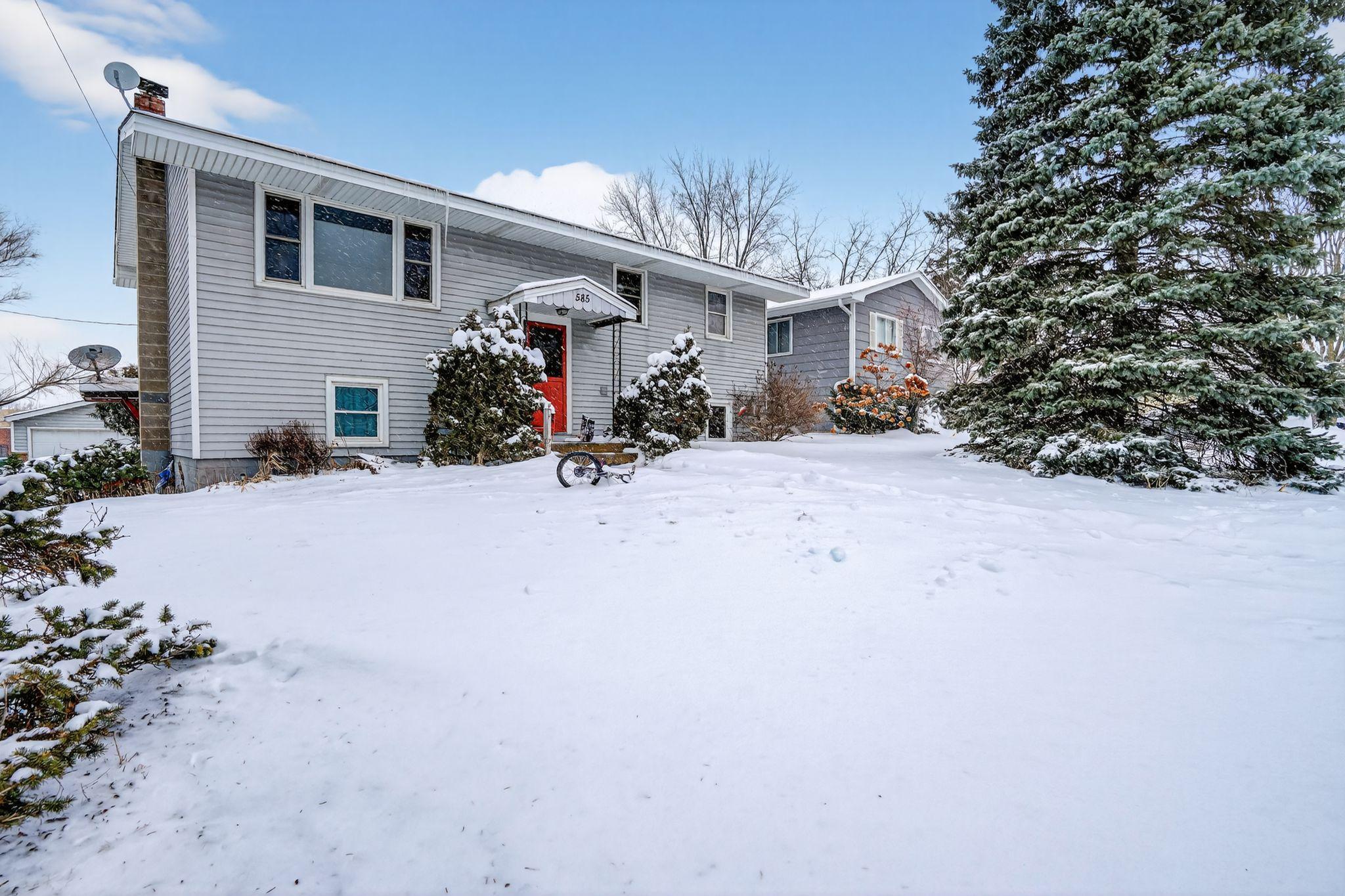 View of Residential at 585 Cottage Avenue, Saint Paul MN 55117, Saint Paul - Mike Wilen | Minnesota Team Real Estate