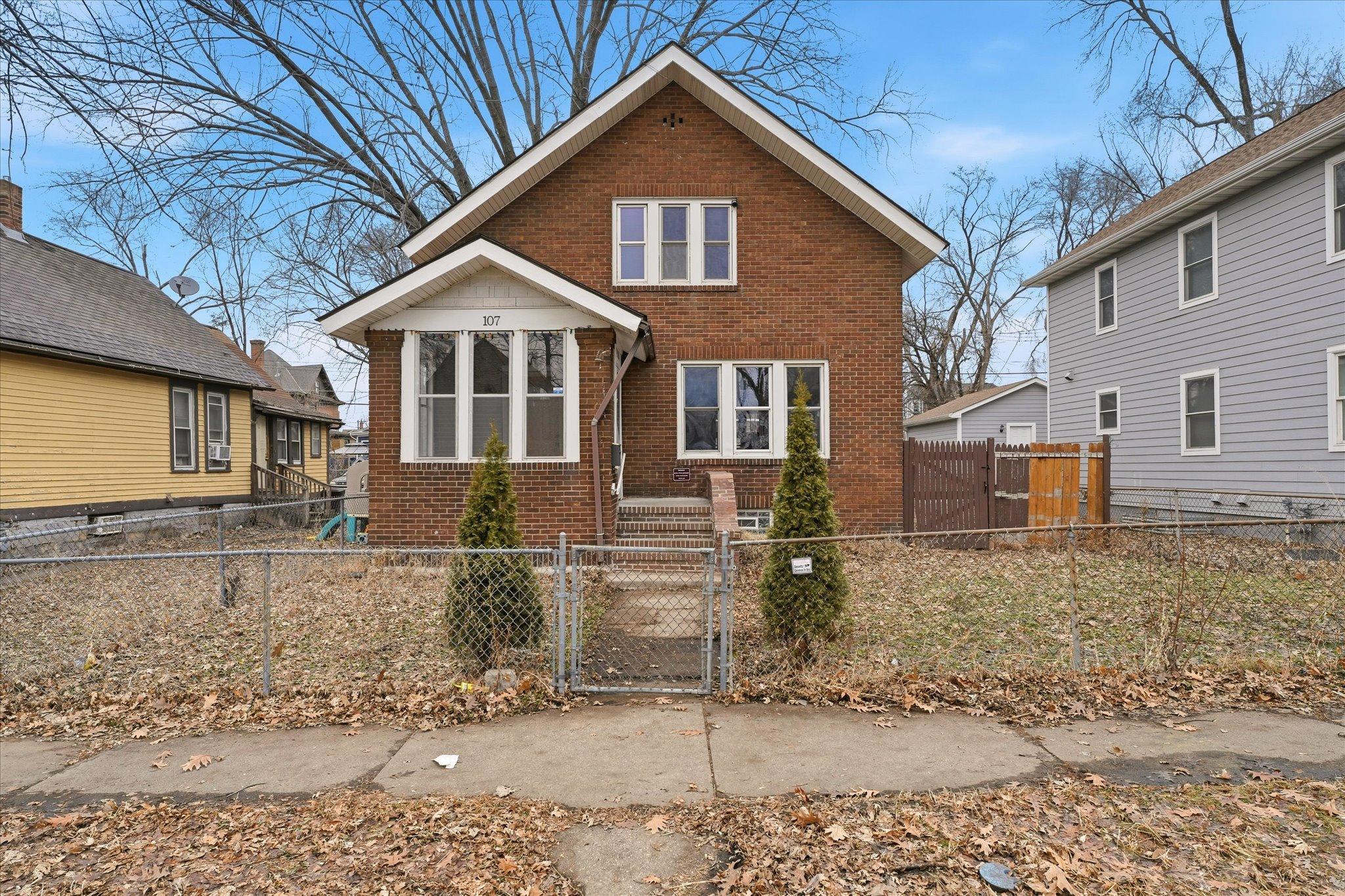 View of Residential at 107 Winnipeg Avenue, Saint Paul MN 55117, Saint Paul - Mike Wilen | Minnesota Team Real Estate