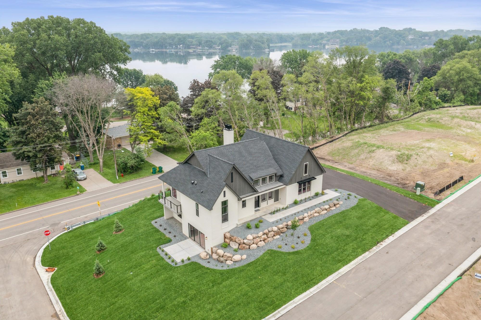 View of Residential at 2706 Lakeview Court, Little Canada MN 55117, Little Canada (4 of 79) - Mike Wilen | Minnesota Team Real Estate