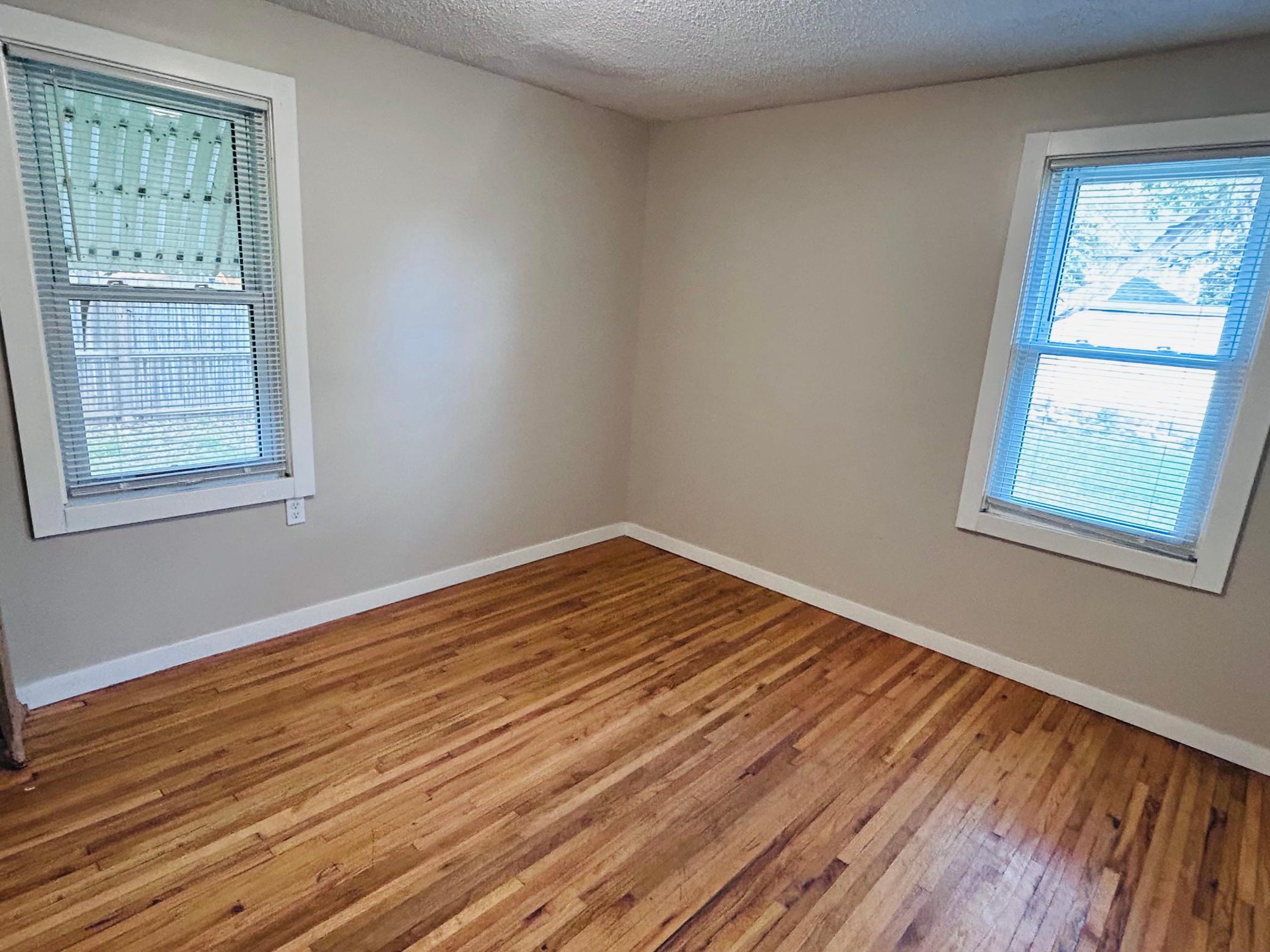 View of Residential Income at 567 Livingston Avenue, Saint Paul MN 55107, Saint Paul (6 of 13) - Mike Wilen | Minnesota Team Real Estate