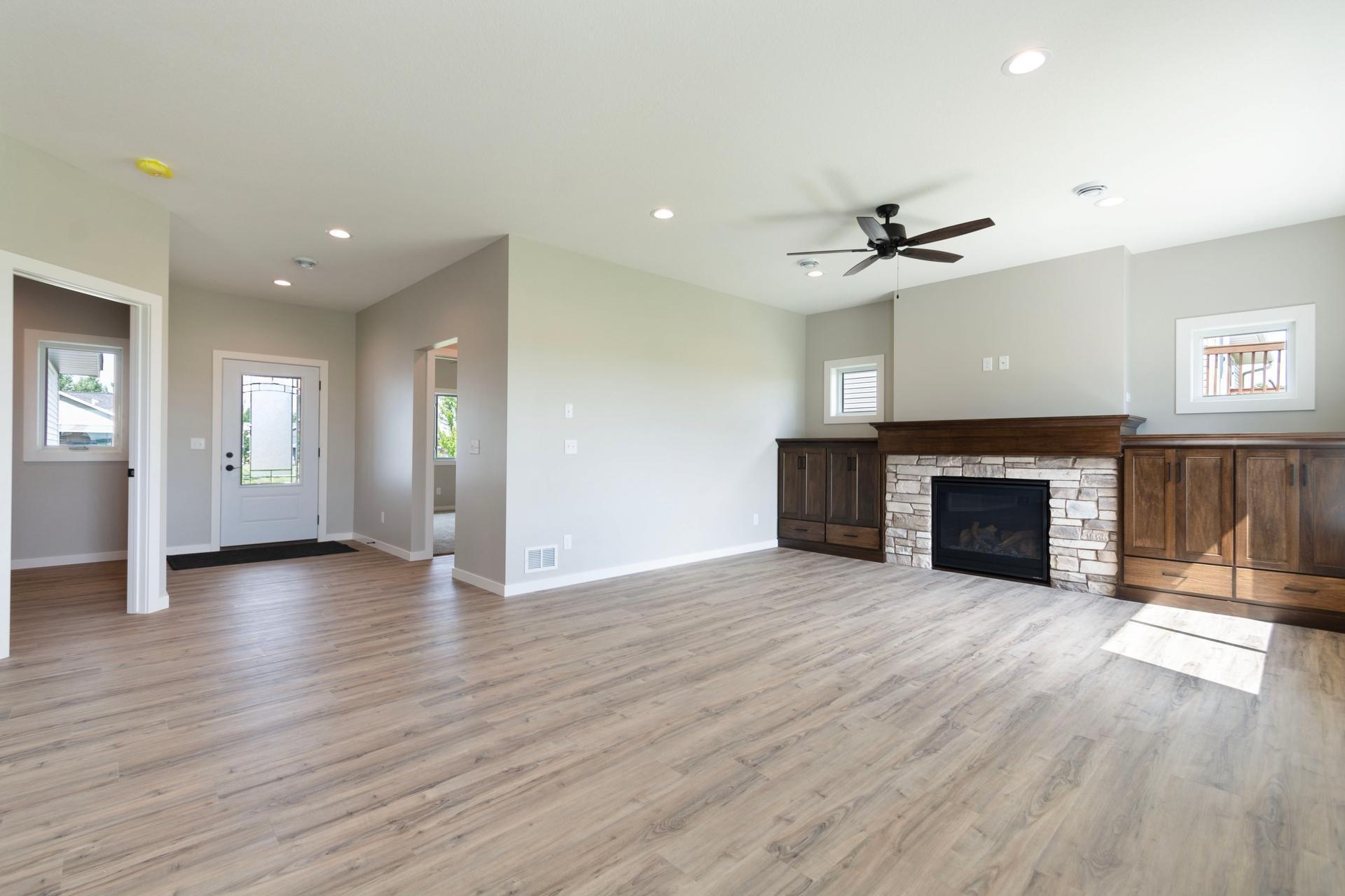 View of Residential at 1534 9th Avenue, Hutchinson MN 55350, Hutchinson (4 of 15) - Mike Wilen | Minnesota Team Real Estate