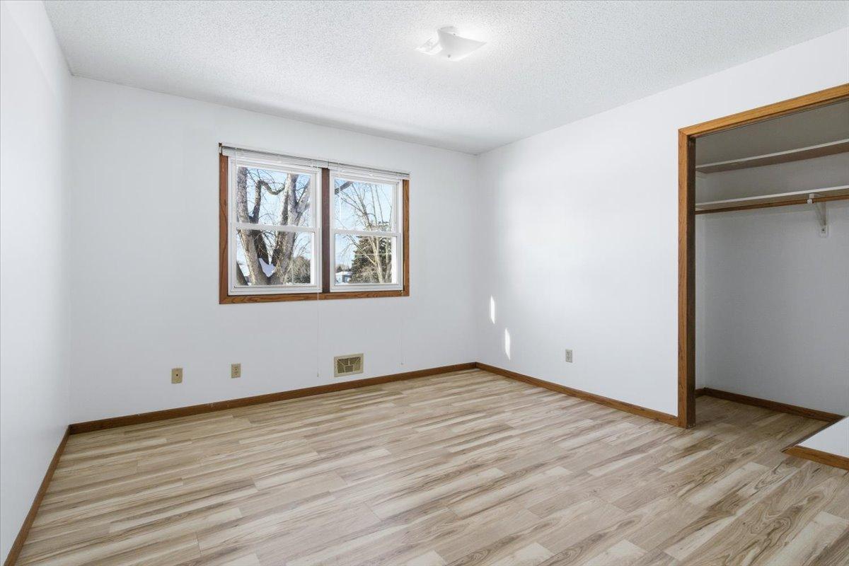 View of Residential at 3525 Vermillion Street, Hastings MN 55033, Hastings (23 of 67) - Mike Wilen | Minnesota Team Real Estate
