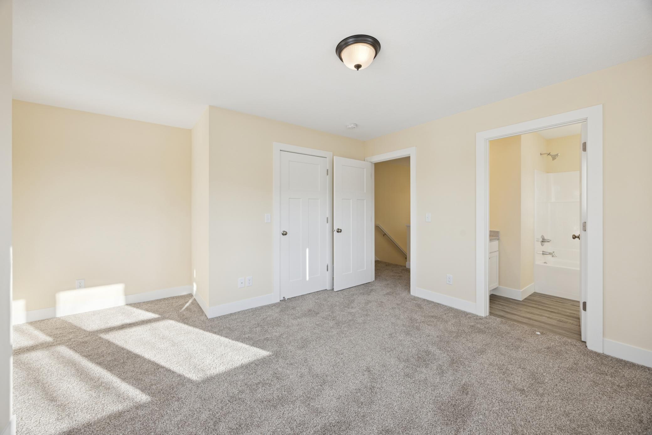View of Residential at 3201 6th Street, Minneapolis MN 55412, Minneapolis (15 of 25) - Mike Wilen | Minnesota Team Real Estate