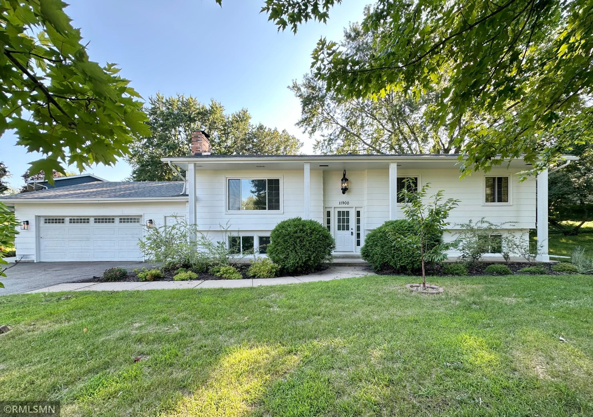 View of Residential at 11900 Highland View Circle, Burnsville MN 55337, Burnsville - Mike Wilen | Minnesota Team Real Estate