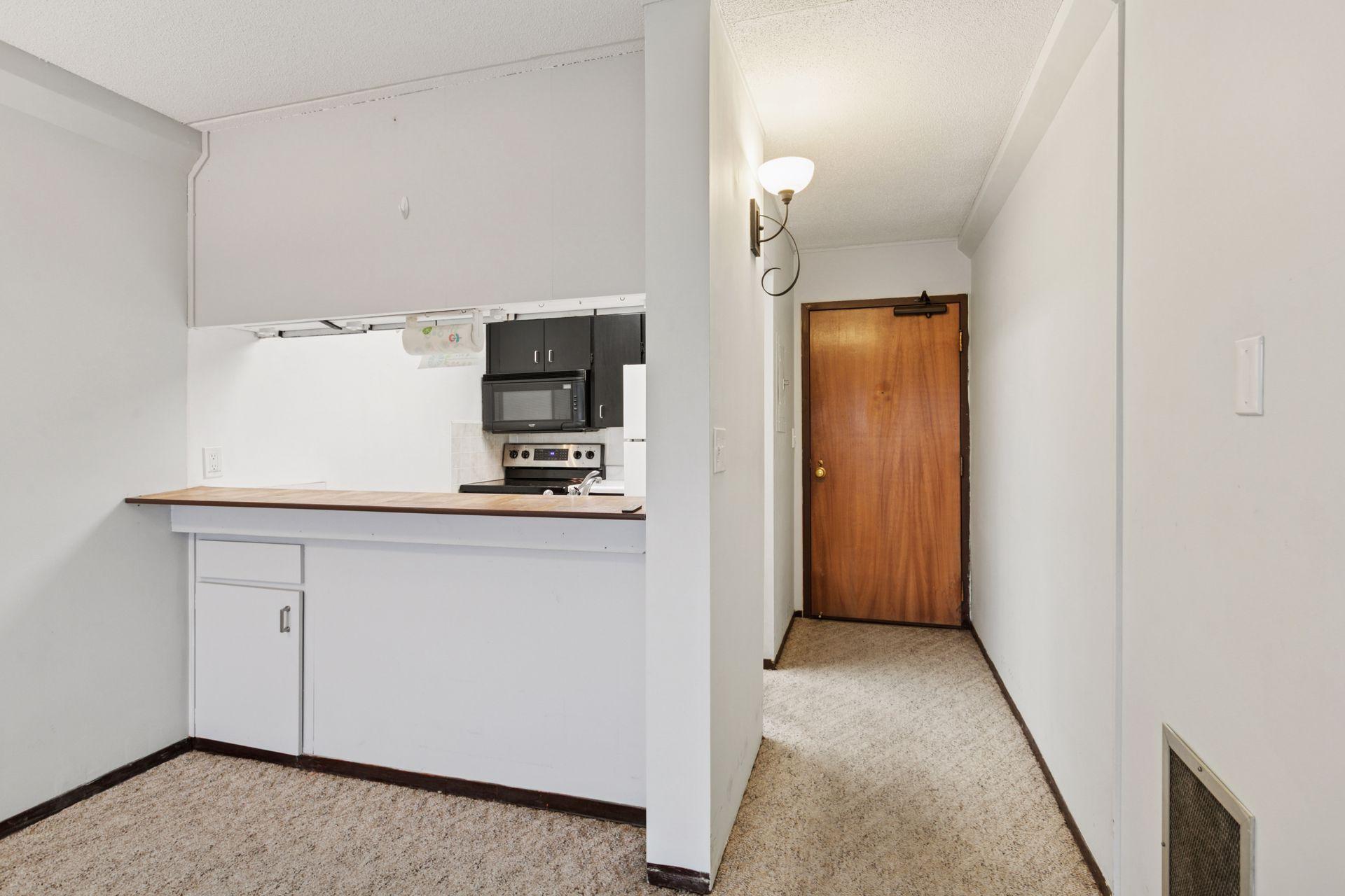 View of Residential at 1920 1st Street #707, Minneapolis MN 55454, Minneapolis (9 of 35) - Mike Wilen | Minnesota Team Real Estate