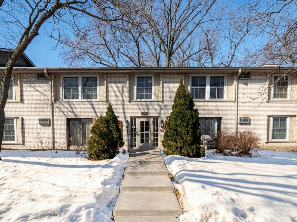 View of Residential at 4430 Cedar Lake Road #3, Saint Louis Park MN 55416, Saint Louis Park - Mike Wilen | Minnesota Team Real Estate