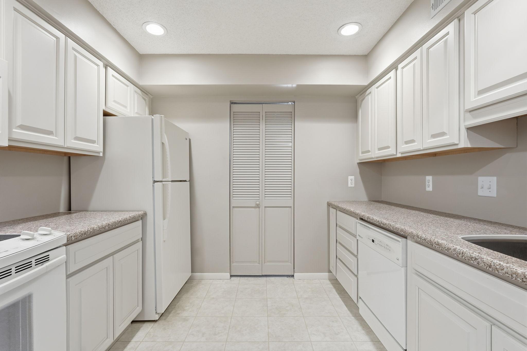 View of Residential at 2670 Oxford Street #202, Roseville MN 55113, Roseville - Mike Wilen | Minnesota Team Real Estate