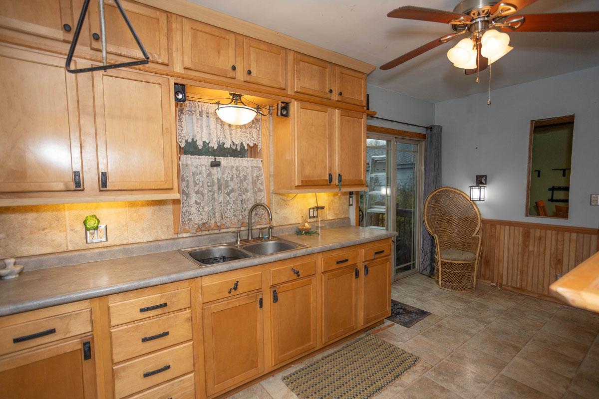 View of Residential at 1963 Nortonia Avenue, Saint Paul MN 55119, Saint Paul (9 of 51) - Mike Wilen | Minnesota Team Real Estate