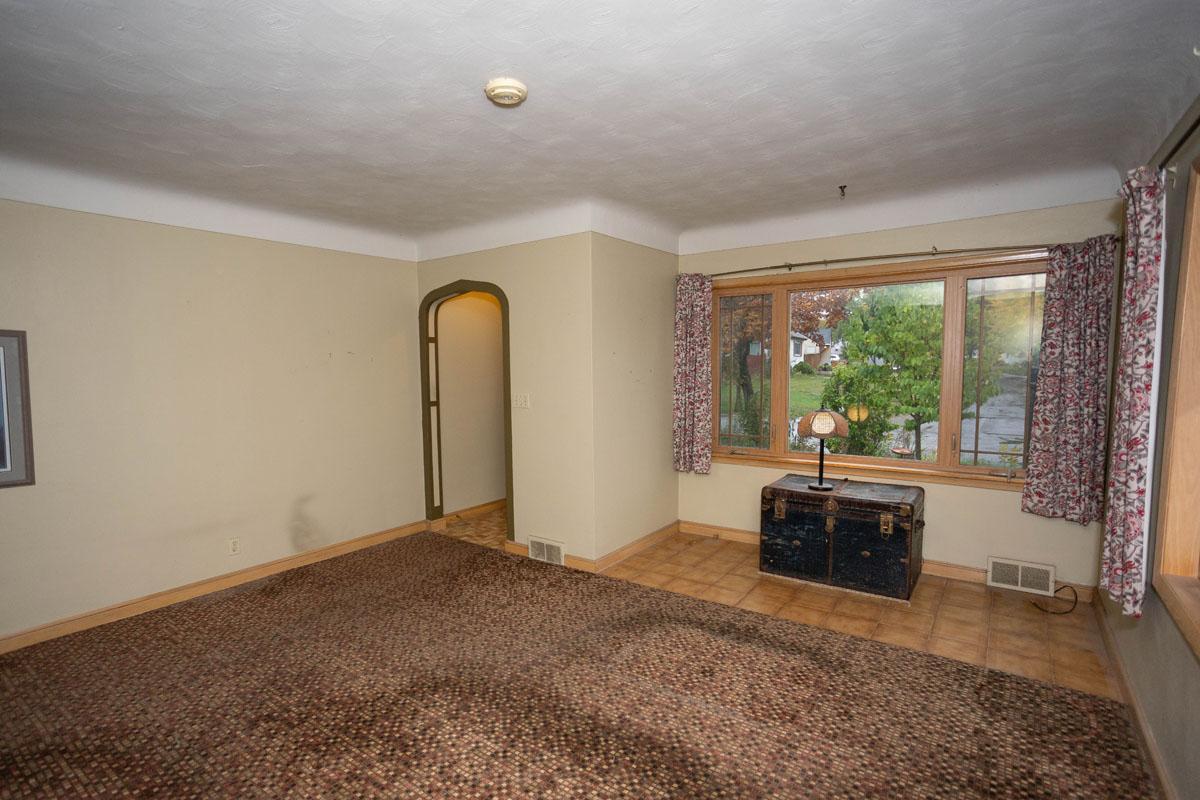 View of Residential at 1963 Nortonia Avenue, Saint Paul MN 55119, Saint Paul (19 of 51) - Mike Wilen | Minnesota Team Real Estate