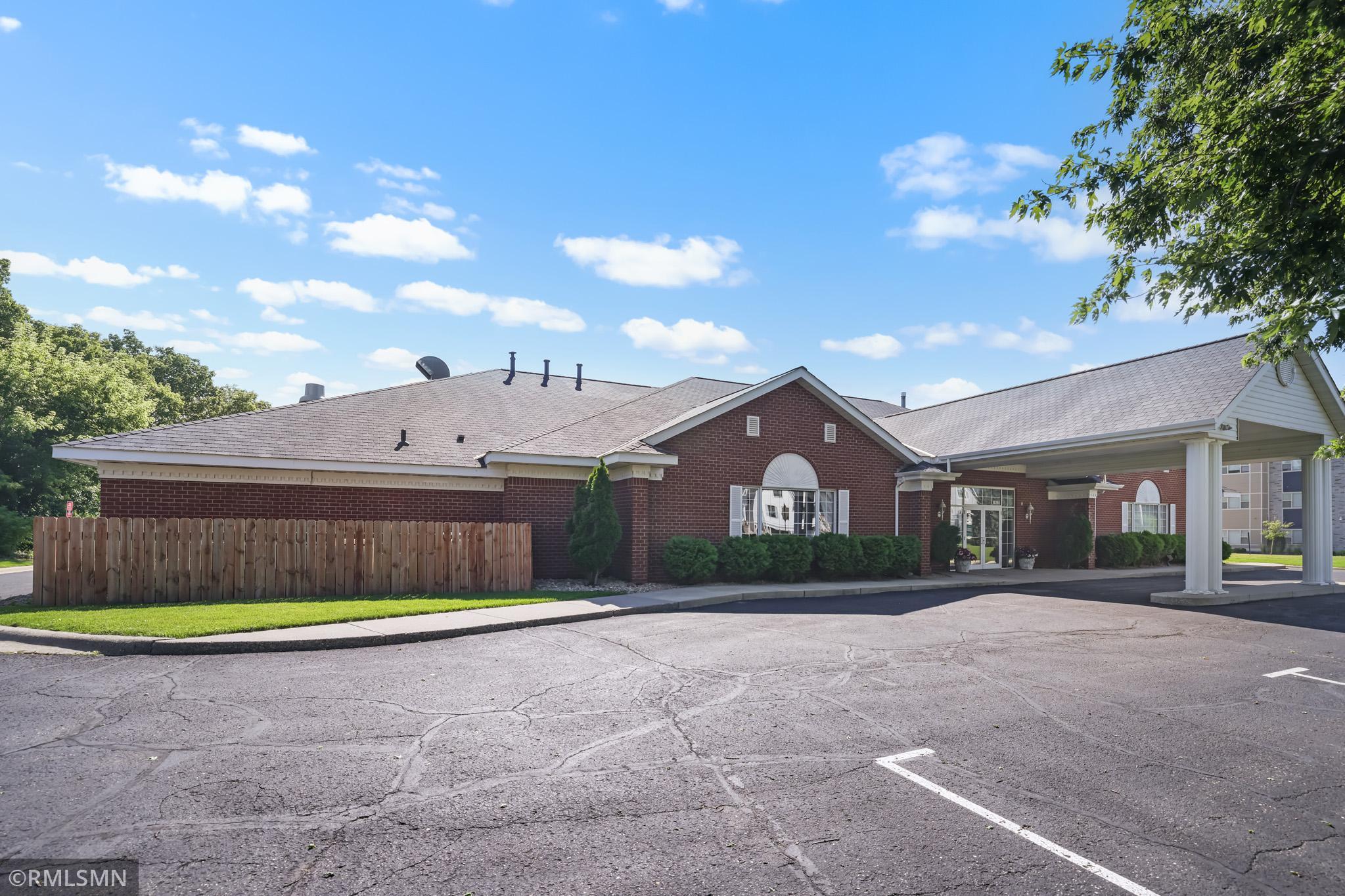 View of Commercial Sale at 16394 Glory Lane, Eden Prairie MN 55344, Eden Prairie (32 of 35) - Mike Wilen | Minnesota Team Real Estate
