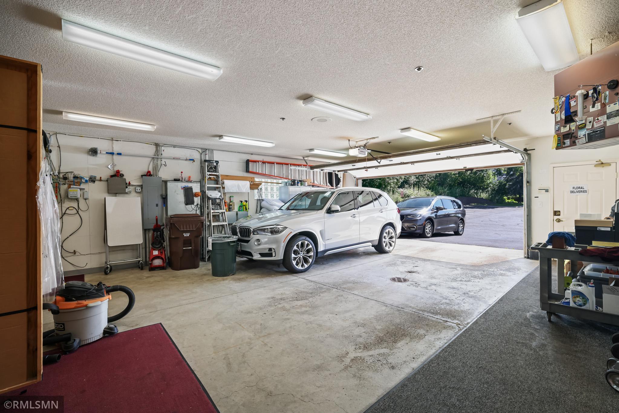 View of Commercial Sale at 16394 Glory Lane, Eden Prairie MN 55344, Eden Prairie (31 of 35) - Mike Wilen | Minnesota Team Real Estate