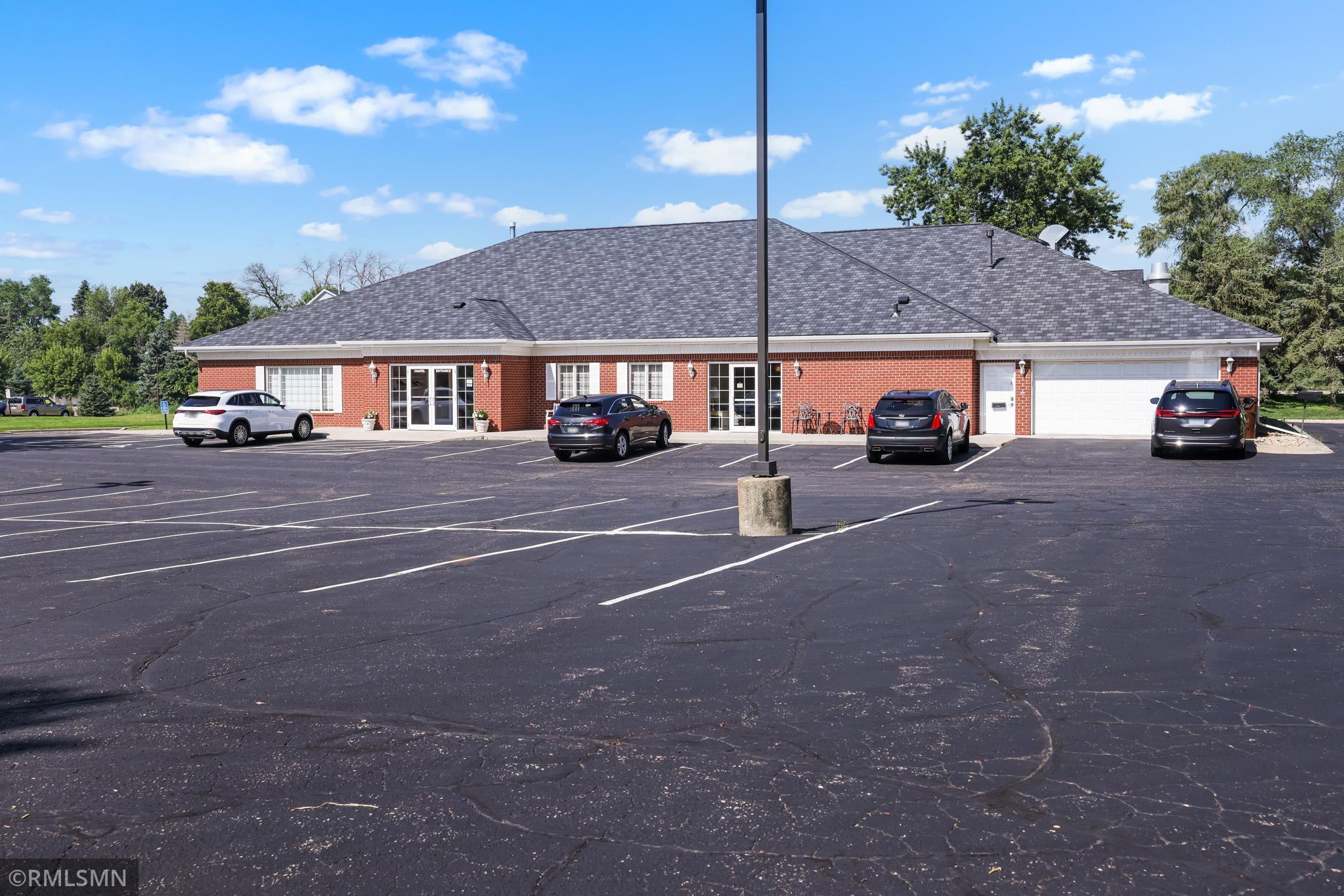 View of Commercial Sale at 16394 Glory Lane, Eden Prairie MN 55344, Eden Prairie (24 of 35) - Mike Wilen | Minnesota Team Real Estate