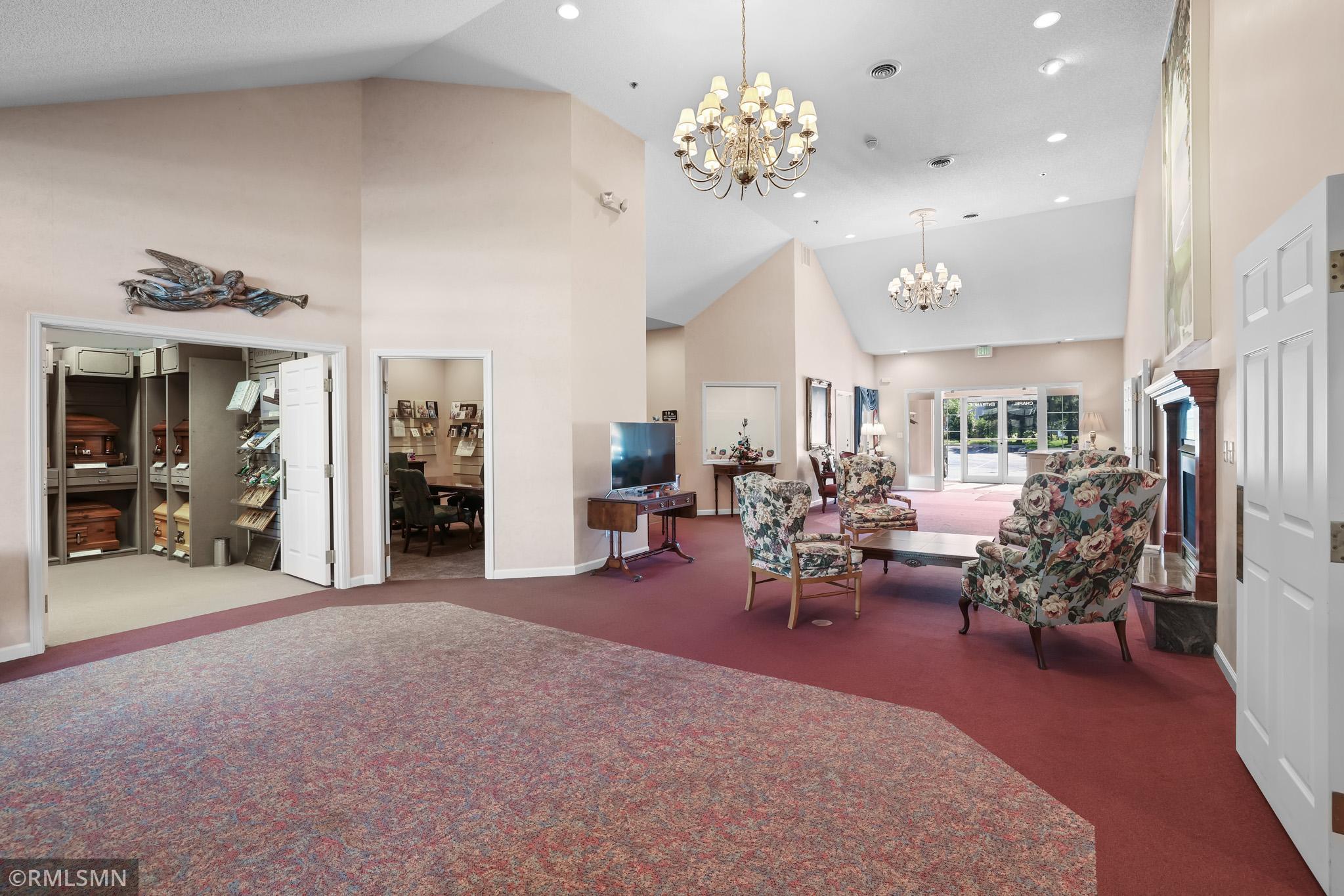 View of Commercial Sale at 16394 Glory Lane, Eden Prairie MN 55344, Eden Prairie (12 of 35) - Mike Wilen | Minnesota Team Real Estate