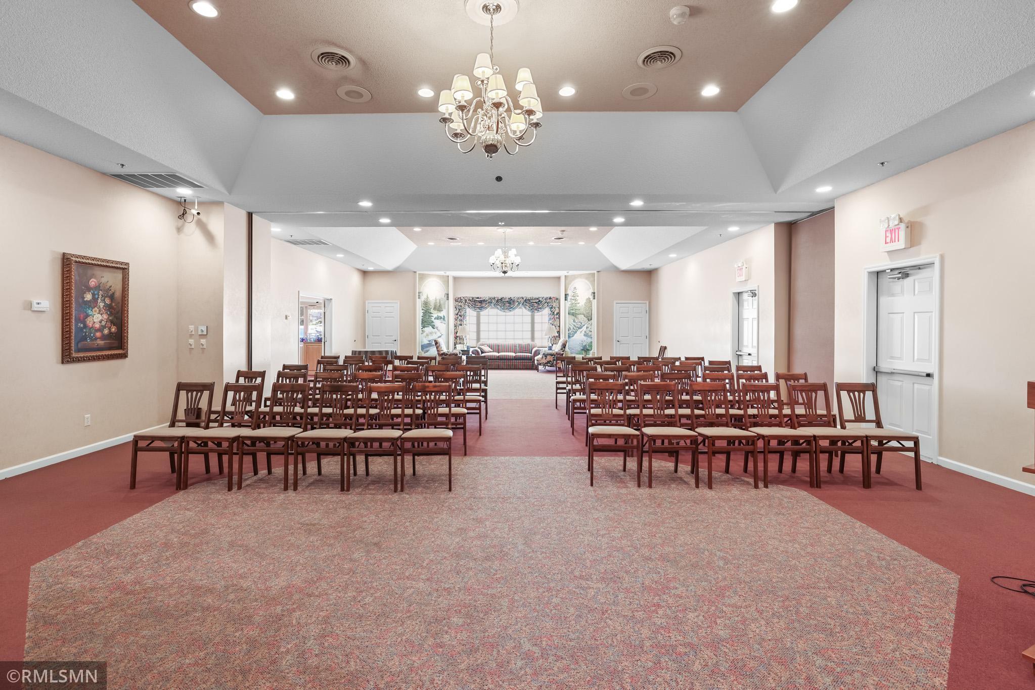 View of Commercial Sale at 16394 Glory Lane, Eden Prairie MN 55344, Eden Prairie (6 of 35) - Mike Wilen | Minnesota Team Real Estate