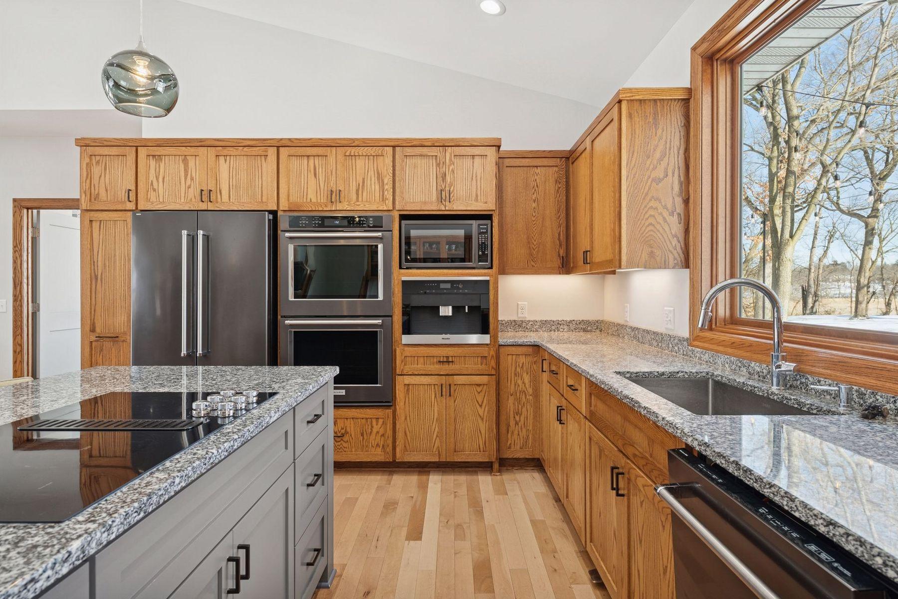 View of Residential at 5517 Dickson Road, Minnetonka MN 55345, Minnetonka (28 of 59) - Mike Wilen | Minnesota Team Real Estate