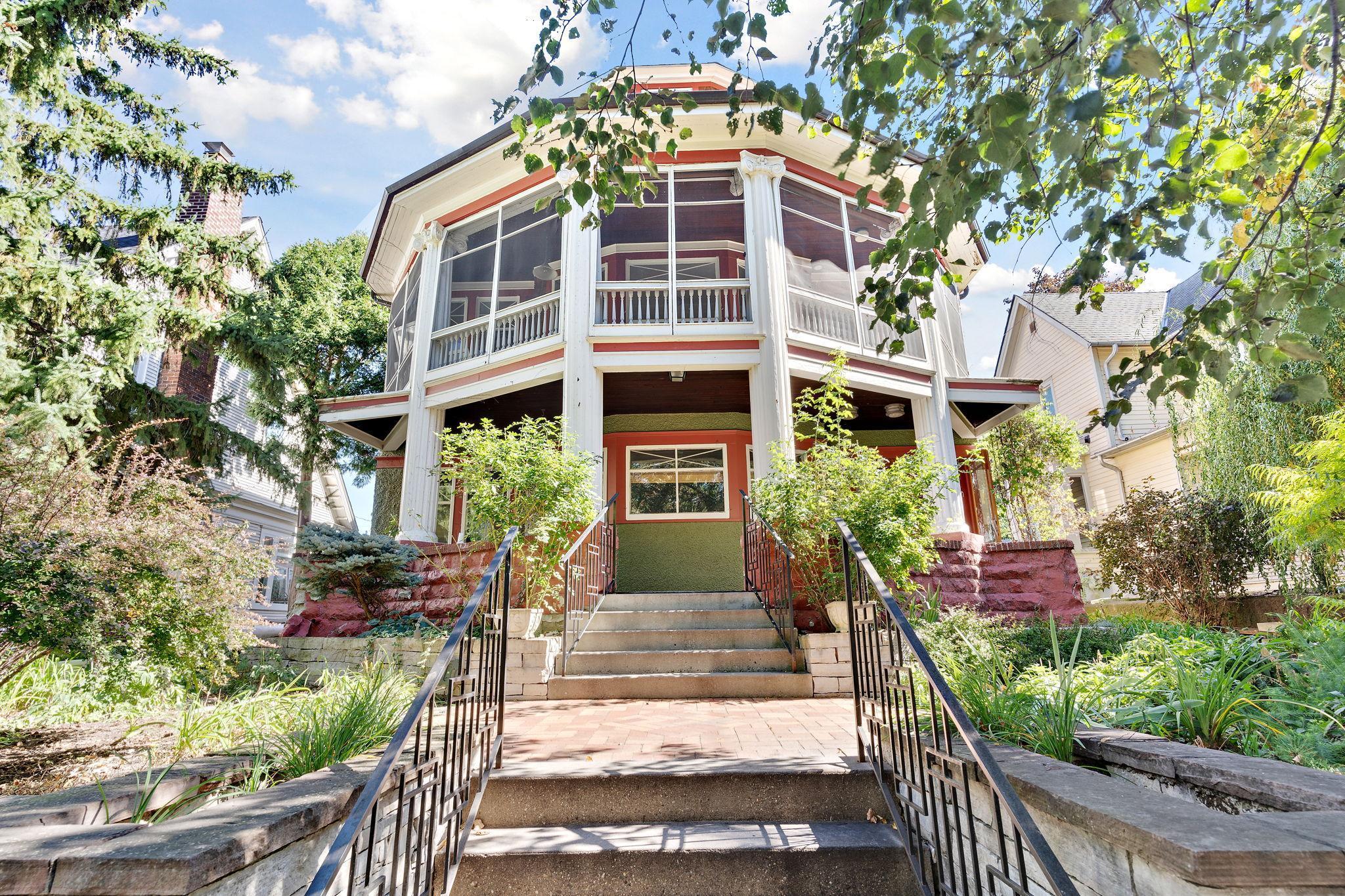 View of Residential Income at 3013 James Avenue, Minneapolis MN 55408, Minneapolis - Mike Wilen | Minnesota Team Real Estate