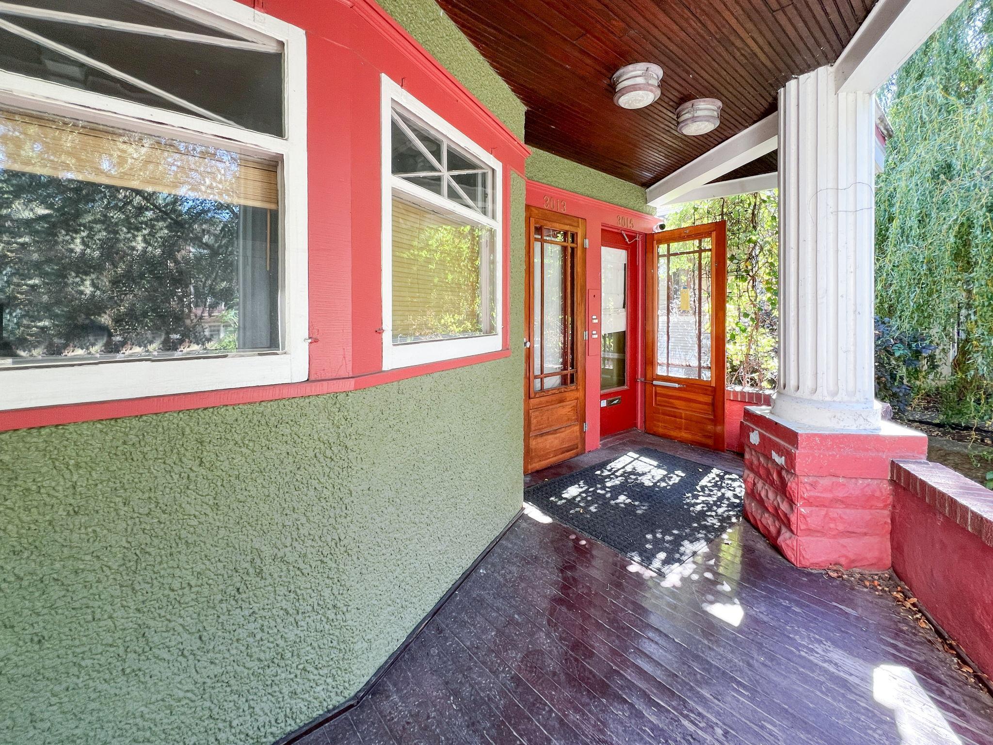 View of Residential Income at 3013 James Avenue, Minneapolis MN 55408, Minneapolis (4 of 33) - Mike Wilen | Minnesota Team Real Estate