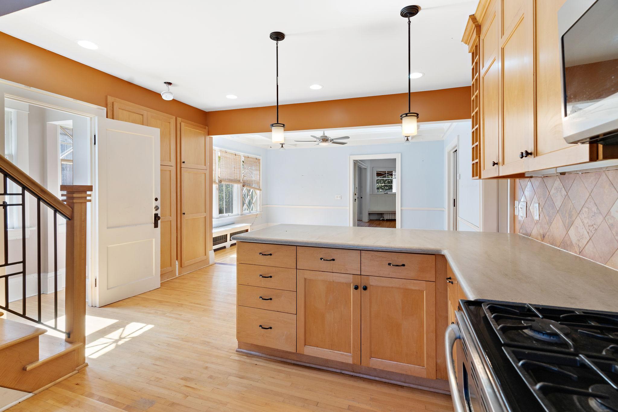 View of Residential Income at 3013 James Avenue, Minneapolis MN 55408, Minneapolis (13 of 33) - Mike Wilen | Minnesota Team Real Estate