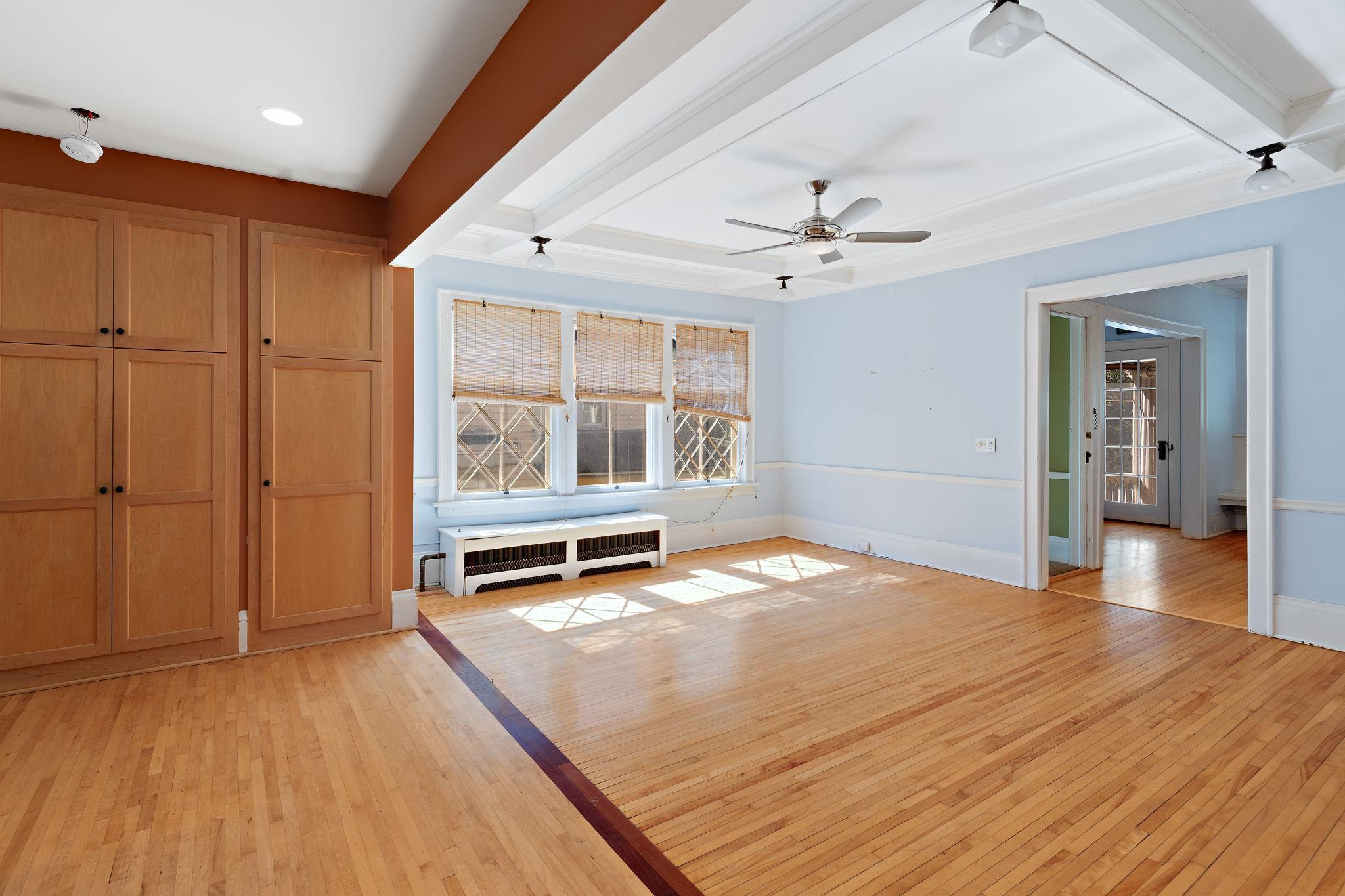 View of Residential Income at 3013 James Avenue, Minneapolis MN 55408, Minneapolis (16 of 33) - Mike Wilen | Minnesota Team Real Estate