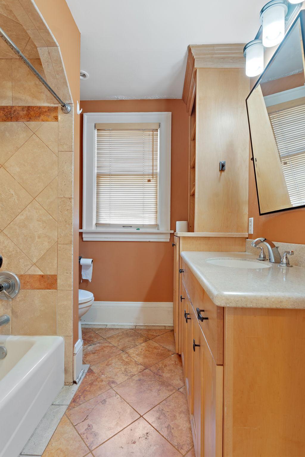 View of Residential Income at 3013 James Avenue, Minneapolis MN 55408, Minneapolis (24 of 33) - Mike Wilen | Minnesota Team Real Estate