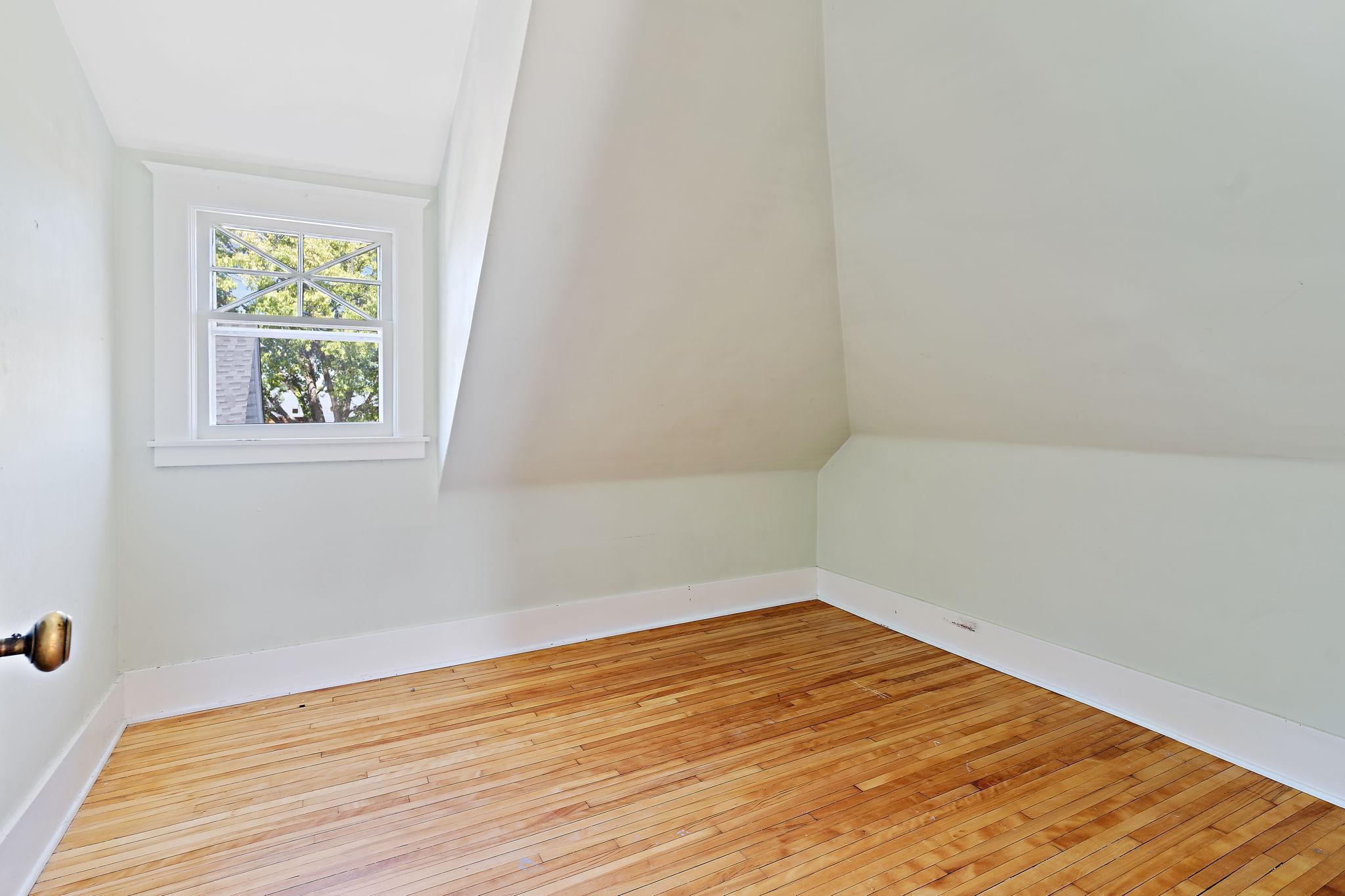 View of Residential Income at 3013 James Avenue, Minneapolis MN 55408, Minneapolis (25 of 33) - Mike Wilen | Minnesota Team Real Estate
