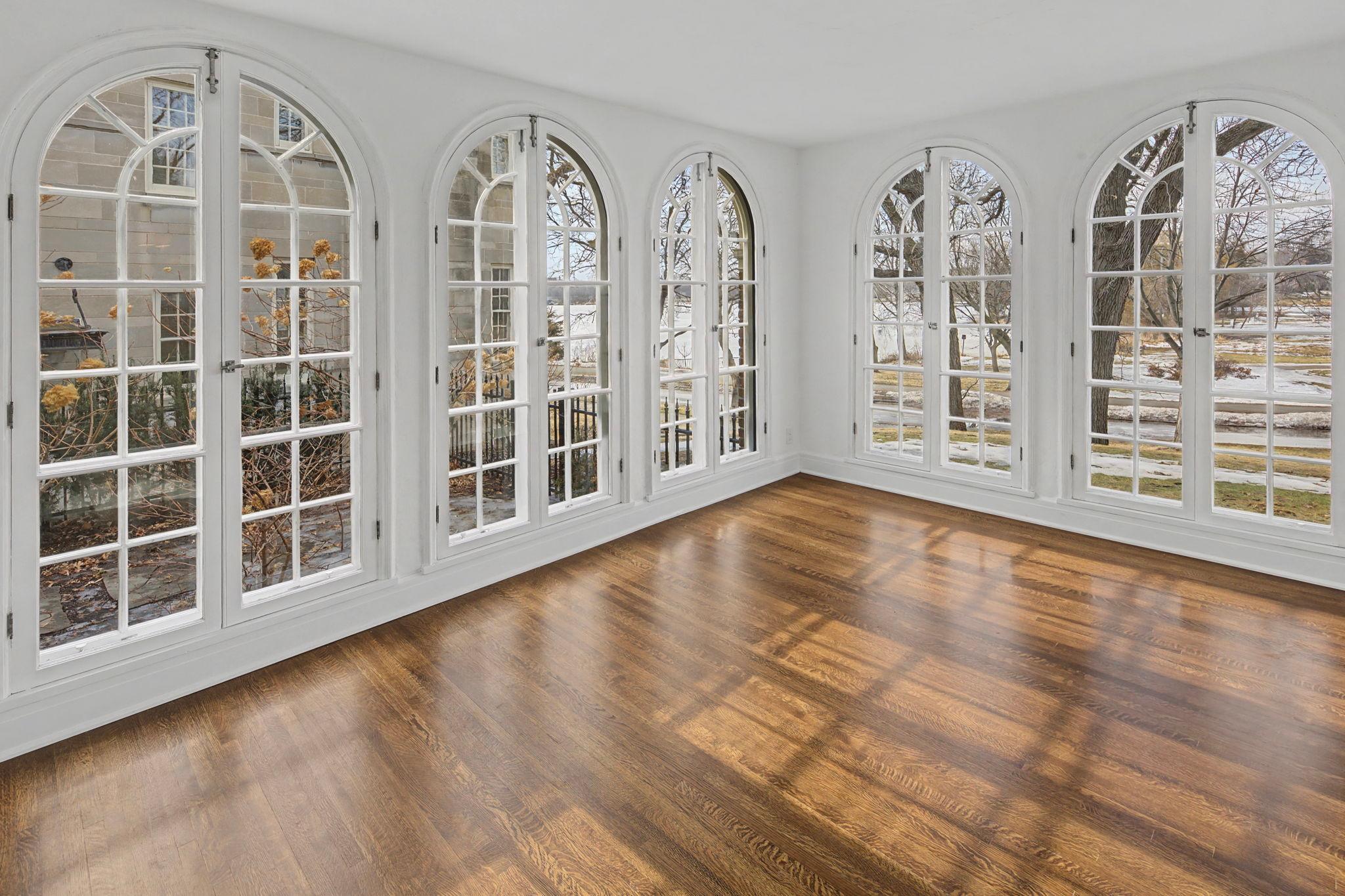 View of Residential at 2635 Newton Avenue, Minneapolis MN 55405, Minneapolis (12 of 51) - Mike Wilen | Minnesota Team Real Estate