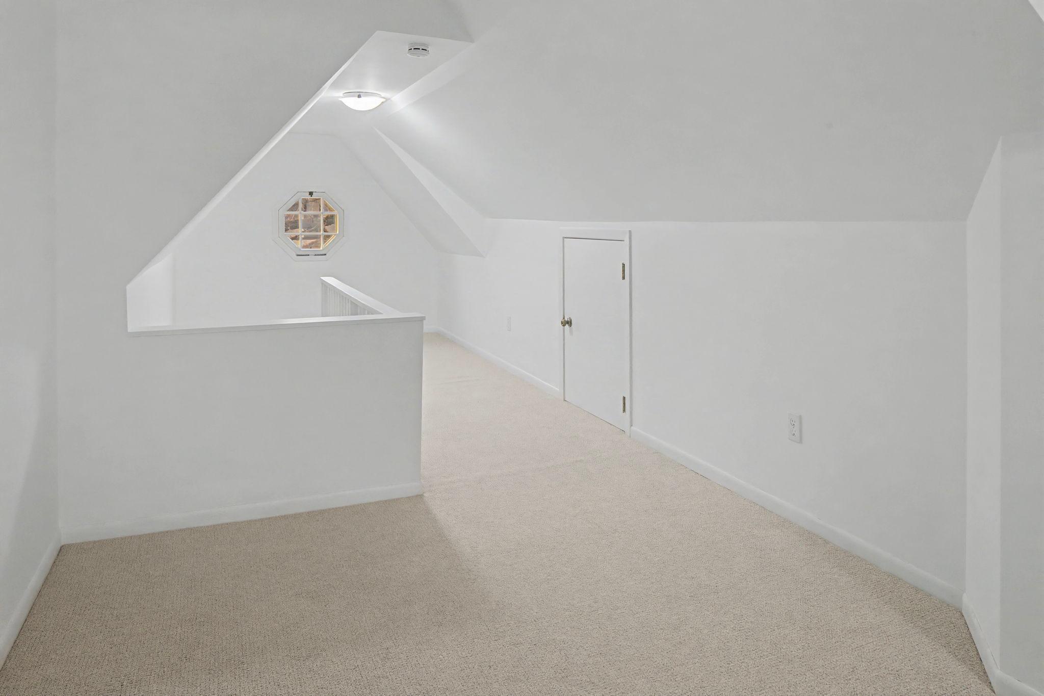 View of Residential at 2635 Newton Avenue, Minneapolis MN 55405, Minneapolis (31 of 51) - Mike Wilen | Minnesota Team Real Estate