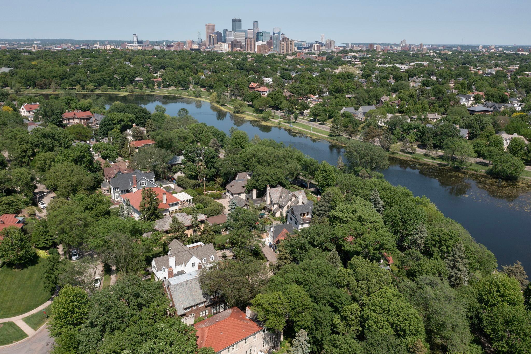 View of Residential at 2635 Newton Avenue, Minneapolis MN 55405, Minneapolis (3 of 51) - Mike Wilen | Minnesota Team Real Estate