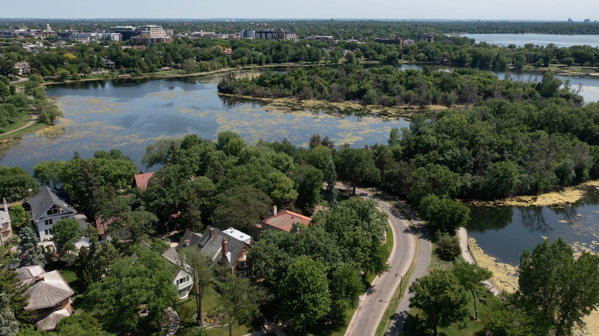 View of Residential at 2635 Newton Avenue, Minneapolis MN 55405, Minneapolis (49 of 51) - Mike Wilen | Minnesota Team Real Estate