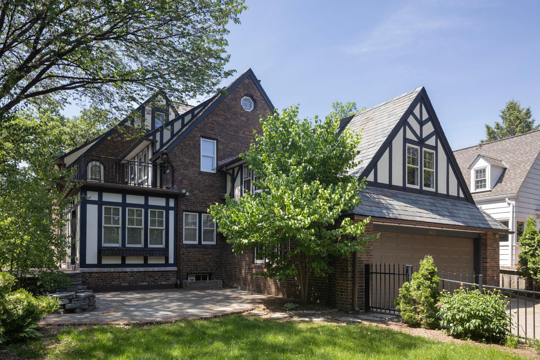 View of Residential at 2635 Newton Avenue, Minneapolis MN 55405, Minneapolis (47 of 51) - Mike Wilen | Minnesota Team Real Estate