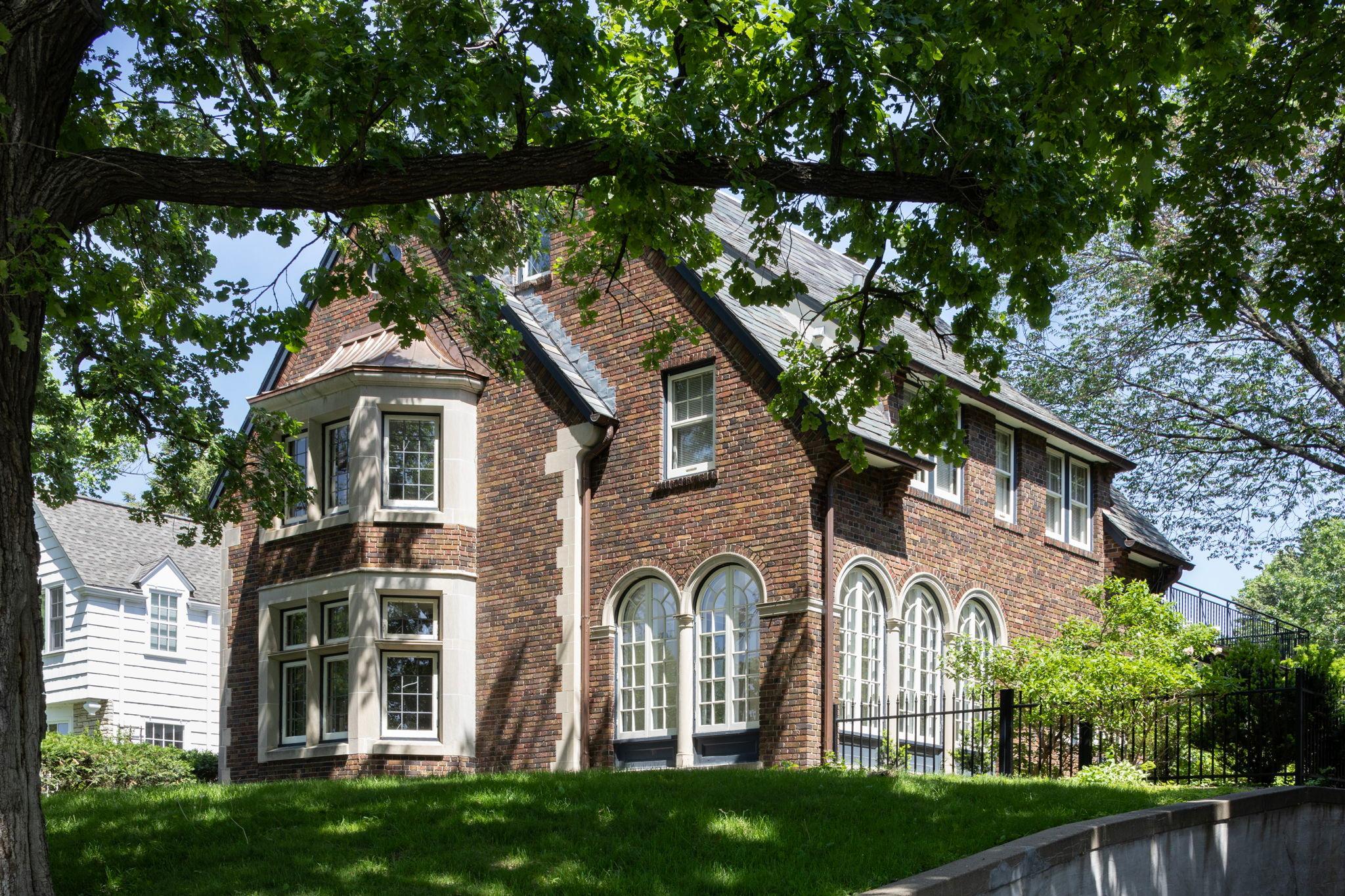 View of Residential at 2635 Newton Avenue, Minneapolis MN 55405, Minneapolis (2 of 51) - Mike Wilen | Minnesota Team Real Estate