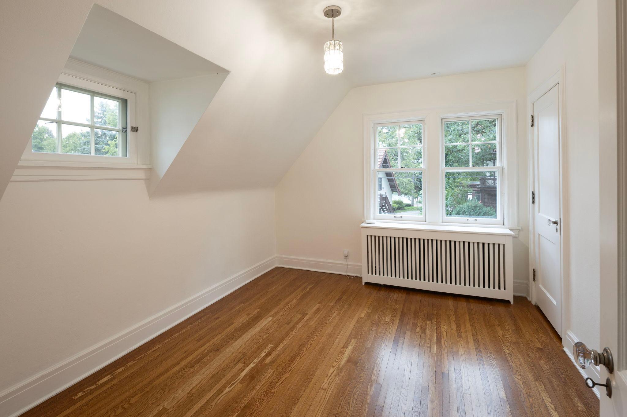 View of Residential at 2635 Newton Avenue, Minneapolis MN 55405, Minneapolis (43 of 67) - Mike Wilen | Minnesota Team Real Estate