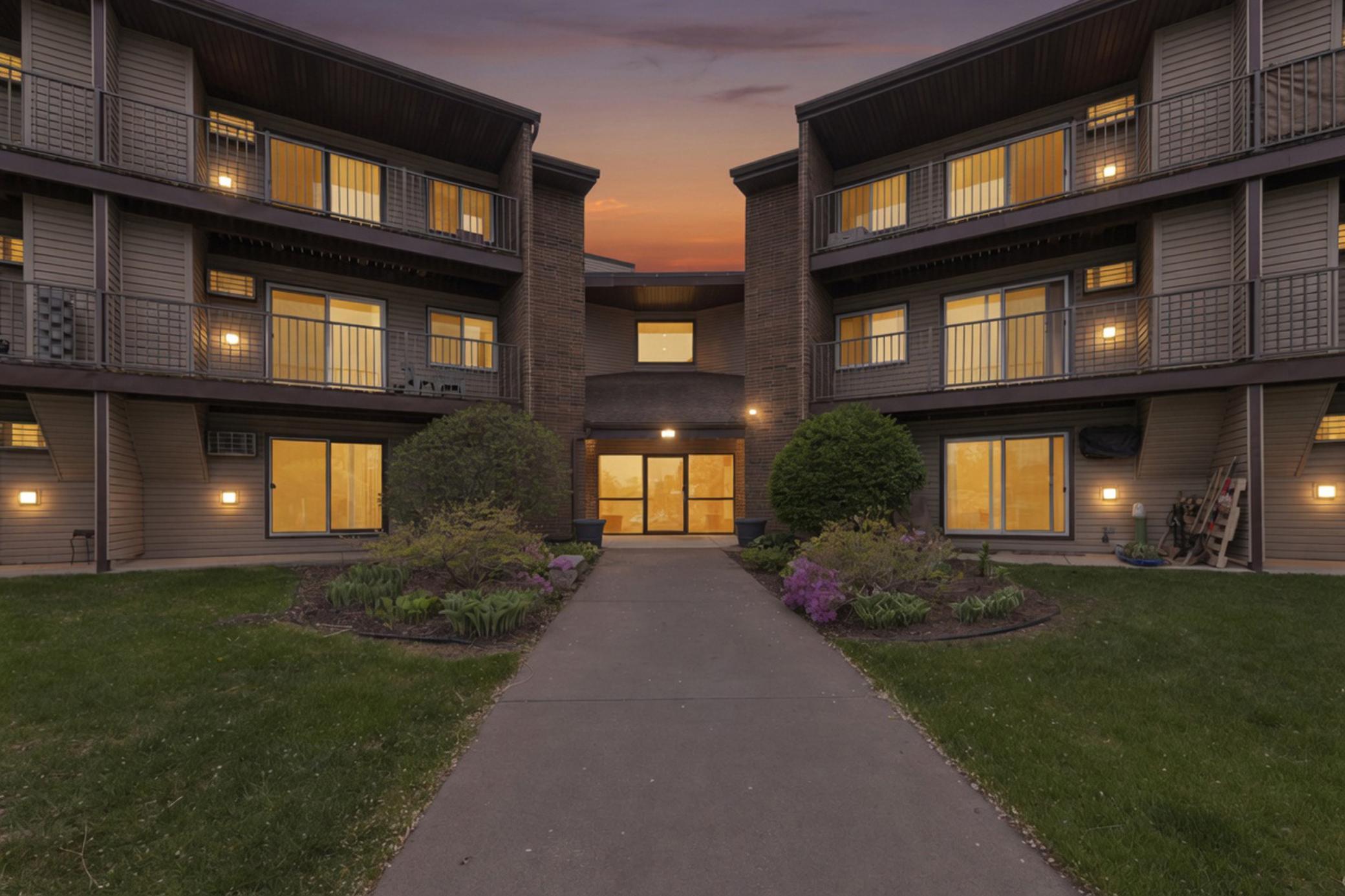 View of Residential at 3440 Golfview Drive #121, Eagan MN 55123, Eagan (22 of 23) - Mike Wilen | Minnesota Team Real Estate
