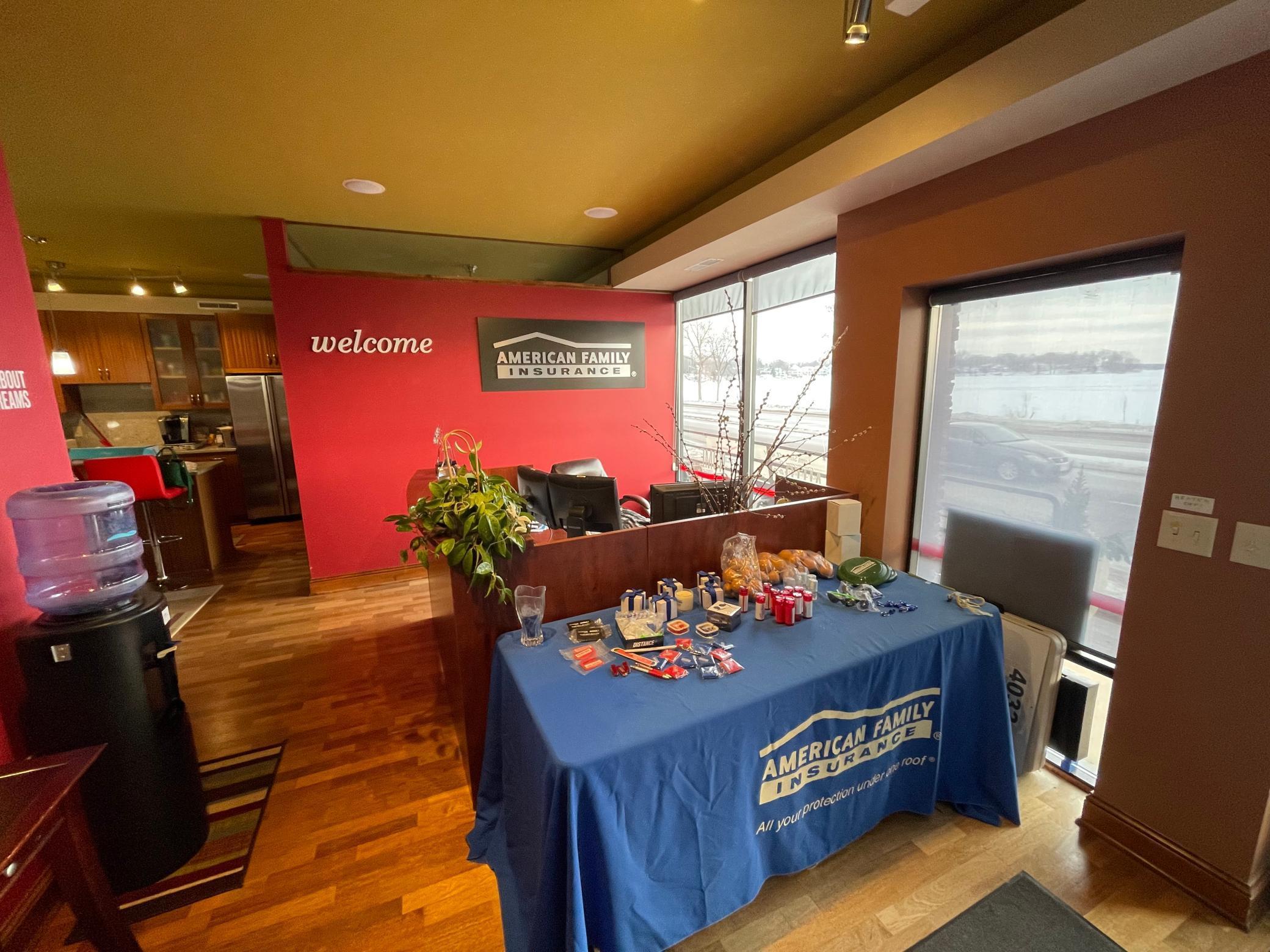 View of Commercial Sale at 4032 Shoreline Drive, Spring Park MN 55384, Spring Park (3 of 19) - Mike Wilen | Minnesota Team Real Estate