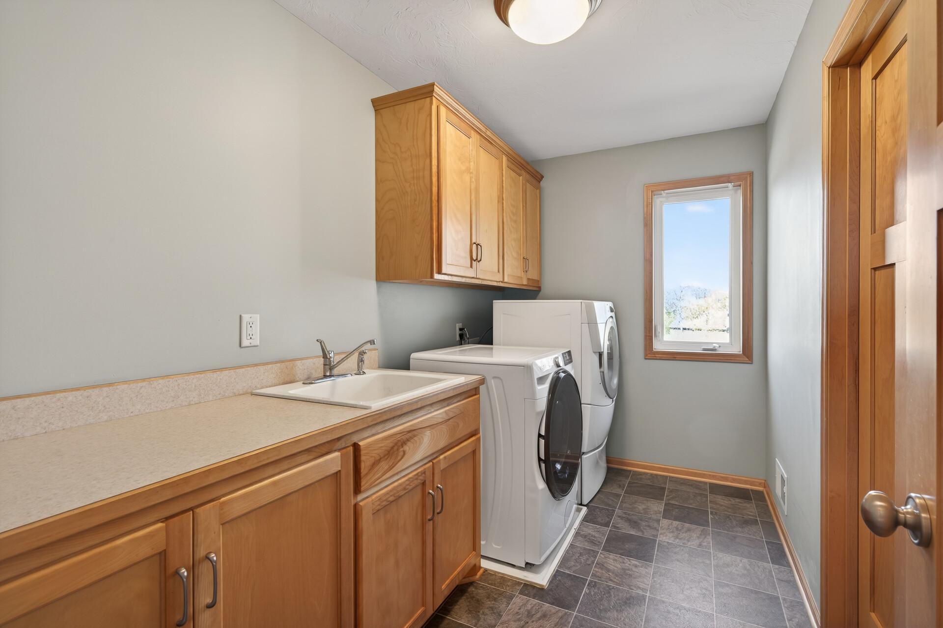 View of Residential at 14831 Lac Lavon Drive, Burnsville MN 55306, Burnsville (42 of 67) - Mike Wilen | Minnesota Team Real Estate