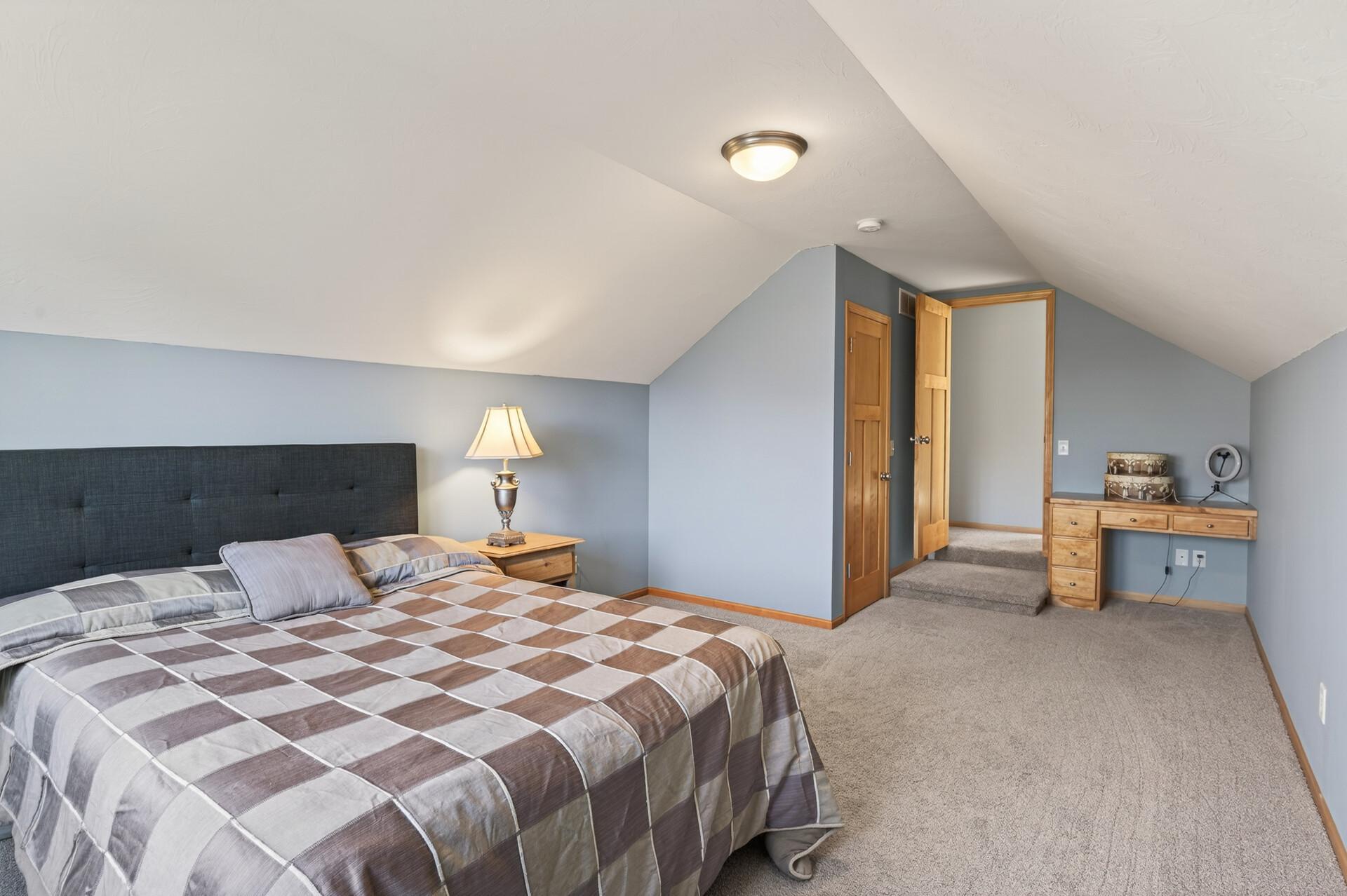 View of Residential at 14831 Lac Lavon Drive, Burnsville MN 55306, Burnsville (37 of 67) - Mike Wilen | Minnesota Team Real Estate
