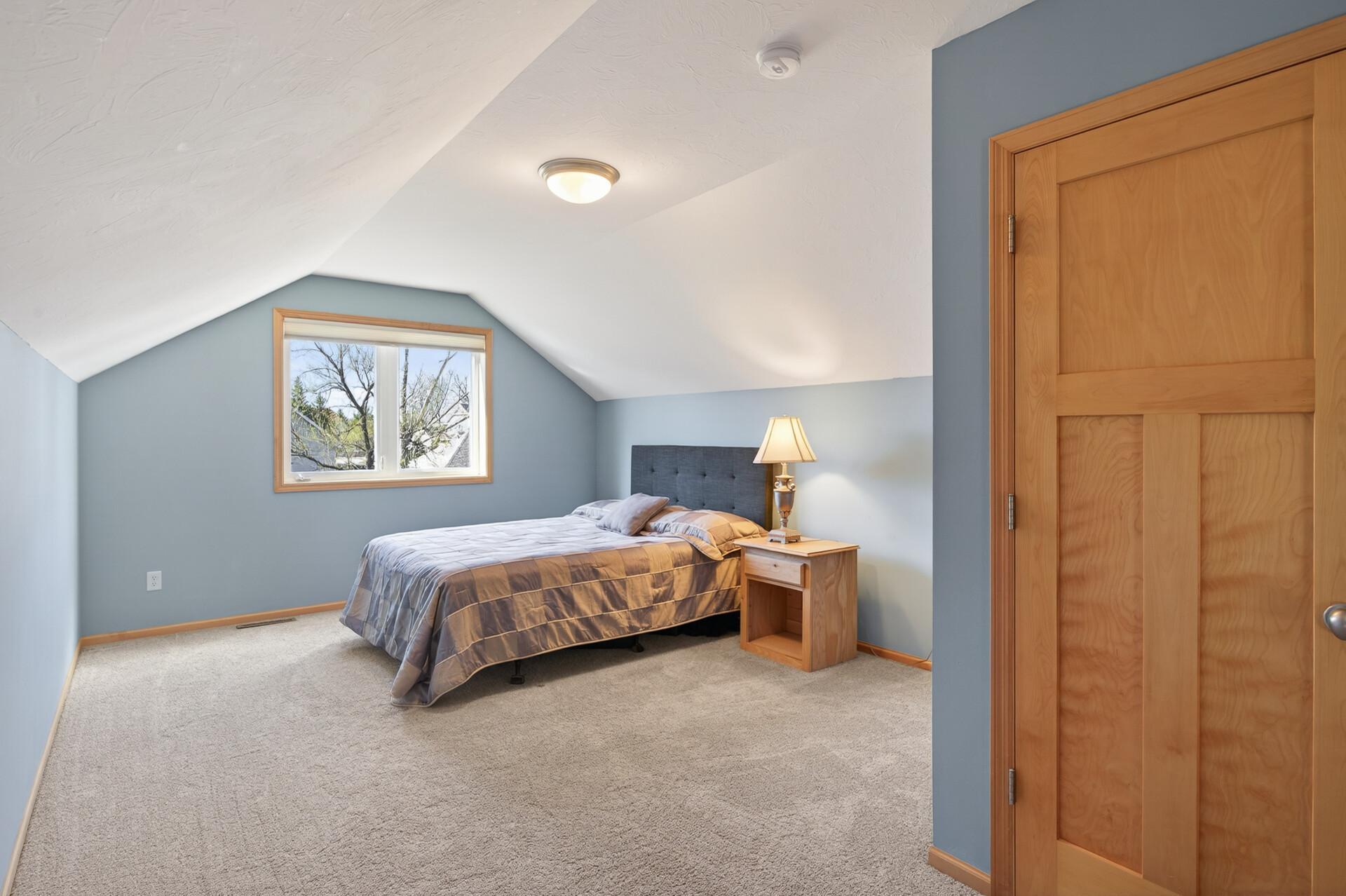 View of Residential at 14831 Lac Lavon Drive, Burnsville MN 55306, Burnsville (36 of 67) - Mike Wilen | Minnesota Team Real Estate