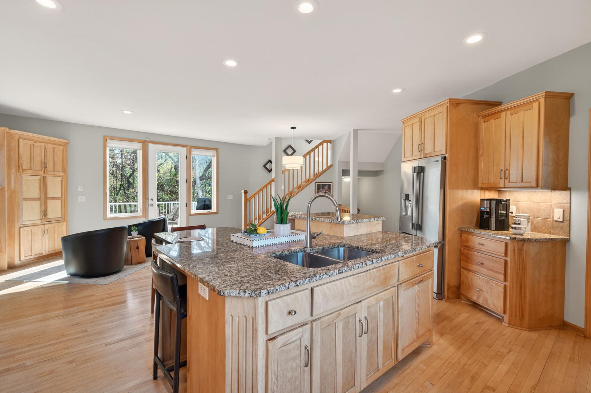 View of Residential at 14831 Lac Lavon Drive, Burnsville MN 55306, Burnsville (20 of 67) - Mike Wilen | Minnesota Team Real Estate