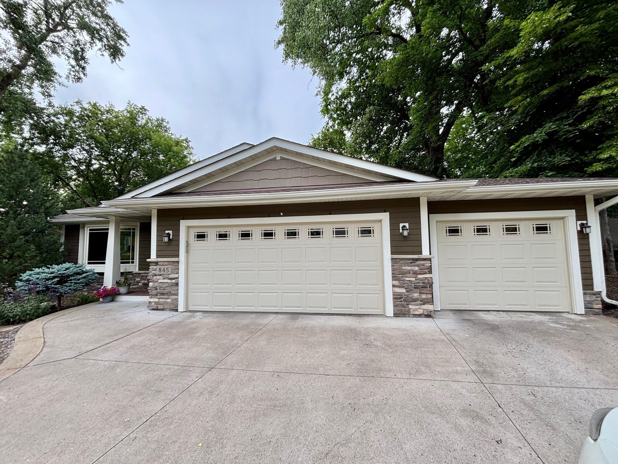 View of Residential at 845 Palm Court, Maplewood MN 55109, Maplewood - Mike Wilen | Minnesota Team Real Estate