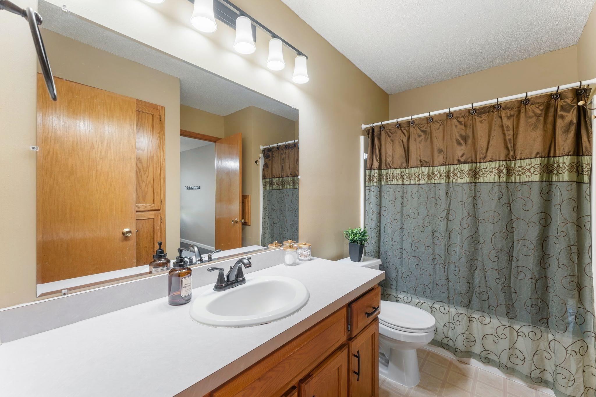 View of Residential at 6608 Tele Lane, Lino Lakes MN 55038, Lino Lakes (21 of 42) - Mike Wilen | Minnesota Team Real Estate