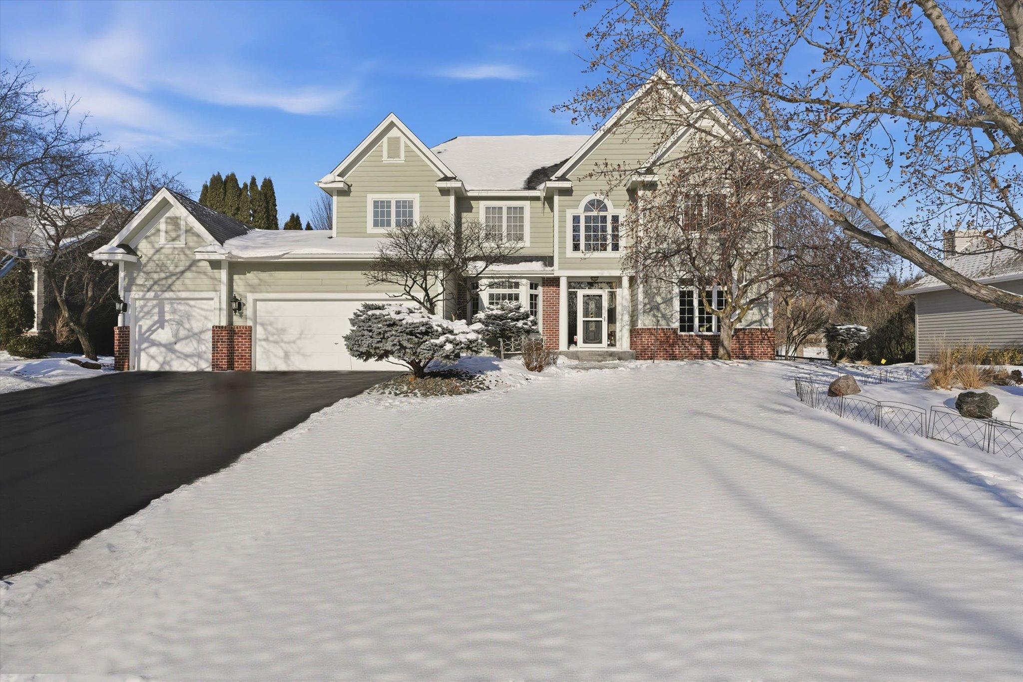 View of Residential at 18566 Magenta Bay, Eden Prairie MN 55347, Eden Prairie - Mike Wilen | Minnesota Team Real Estate