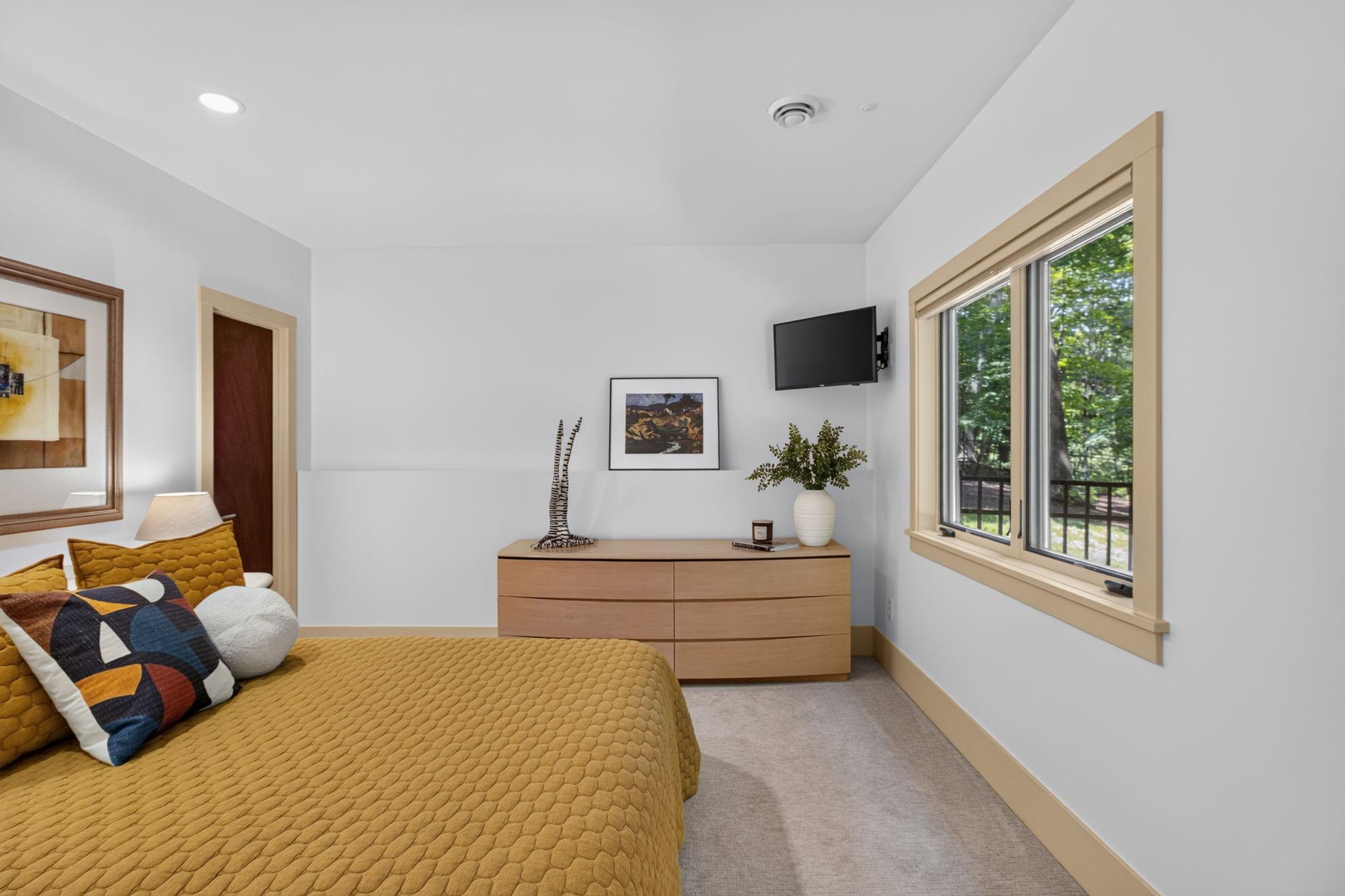 View of Residential at 20895 Spencer Lane, Shorewood MN 55331, Shorewood (37 of 51) - Mike Wilen | Minnesota Team Real Estate