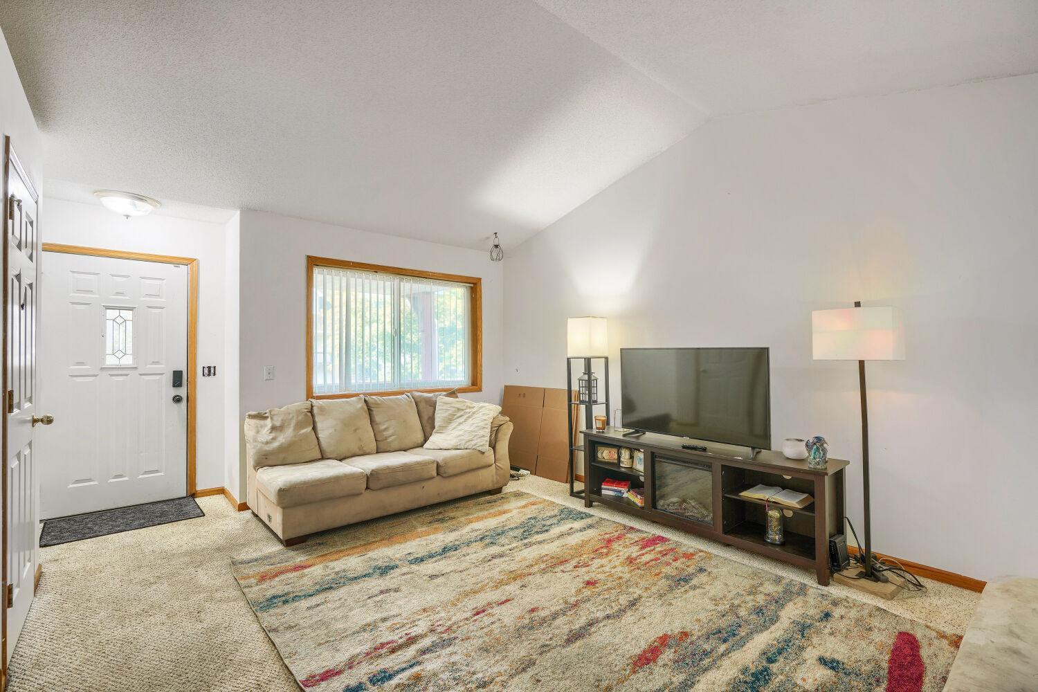 View of Residential at 567 131st Avenue, Champlin MN 55316, Champlin (7 of 18) - Mike Wilen | Minnesota Team Real Estate