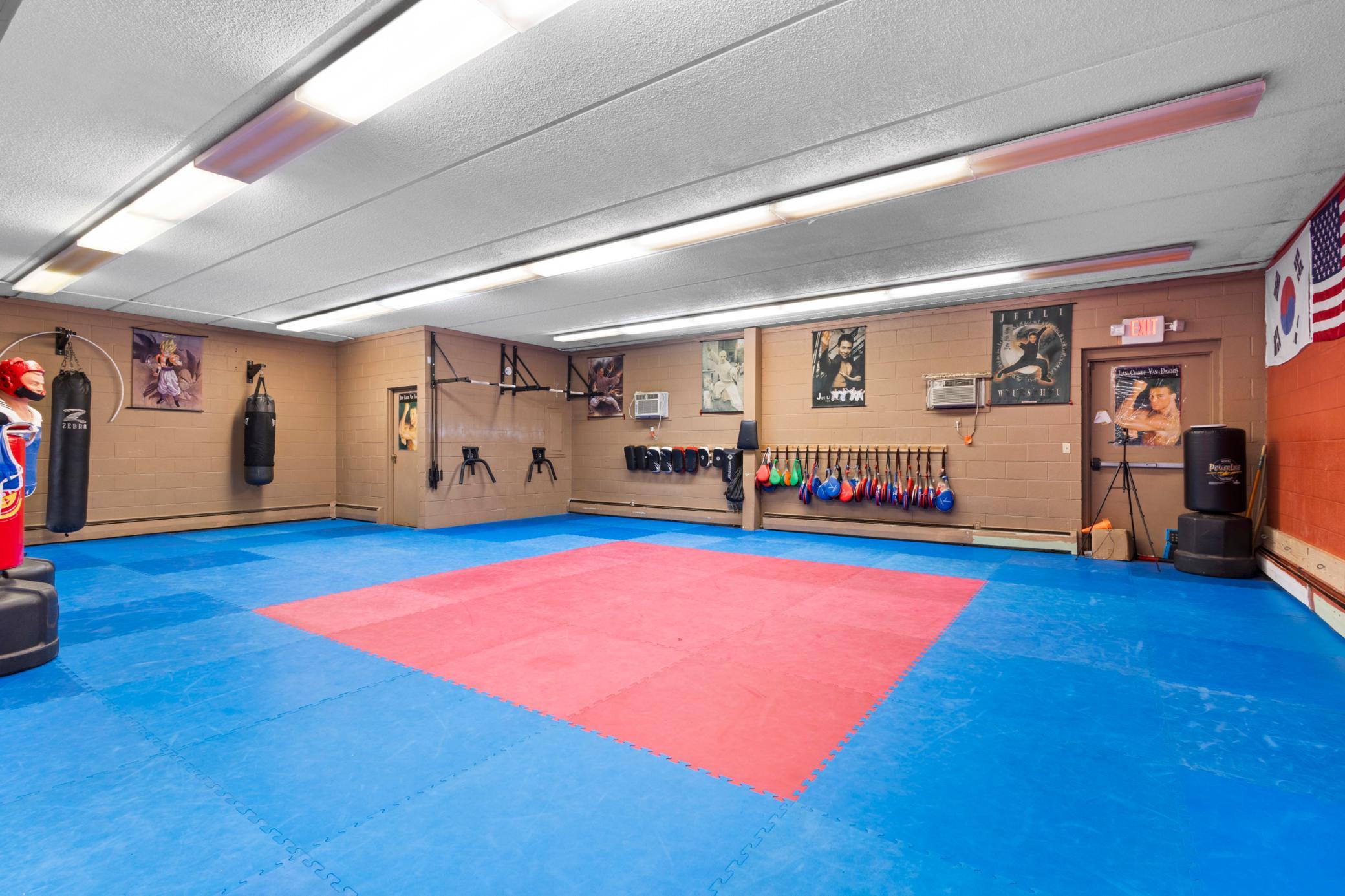 View of Commercial Sale at 2942 Oakland Avenue, Minneapolis MN 55407, Minneapolis (5 of 16) - Mike Wilen | Minnesota Team Real Estate