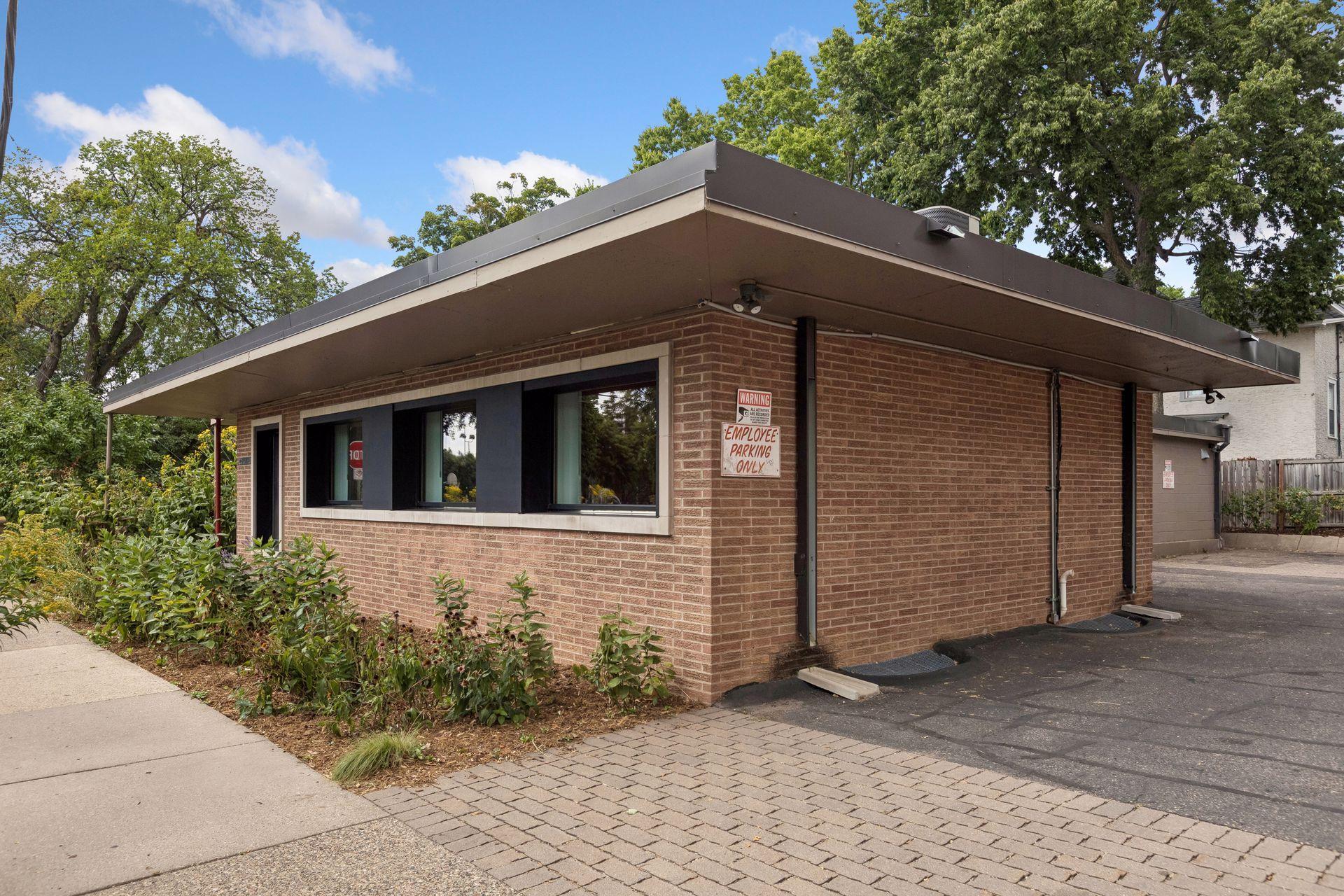 View of Commercial Sale at 901 23rd Avenue, Minneapolis MN 55418, Minneapolis (48 of 51) - Mike Wilen | Minnesota Team Real Estate