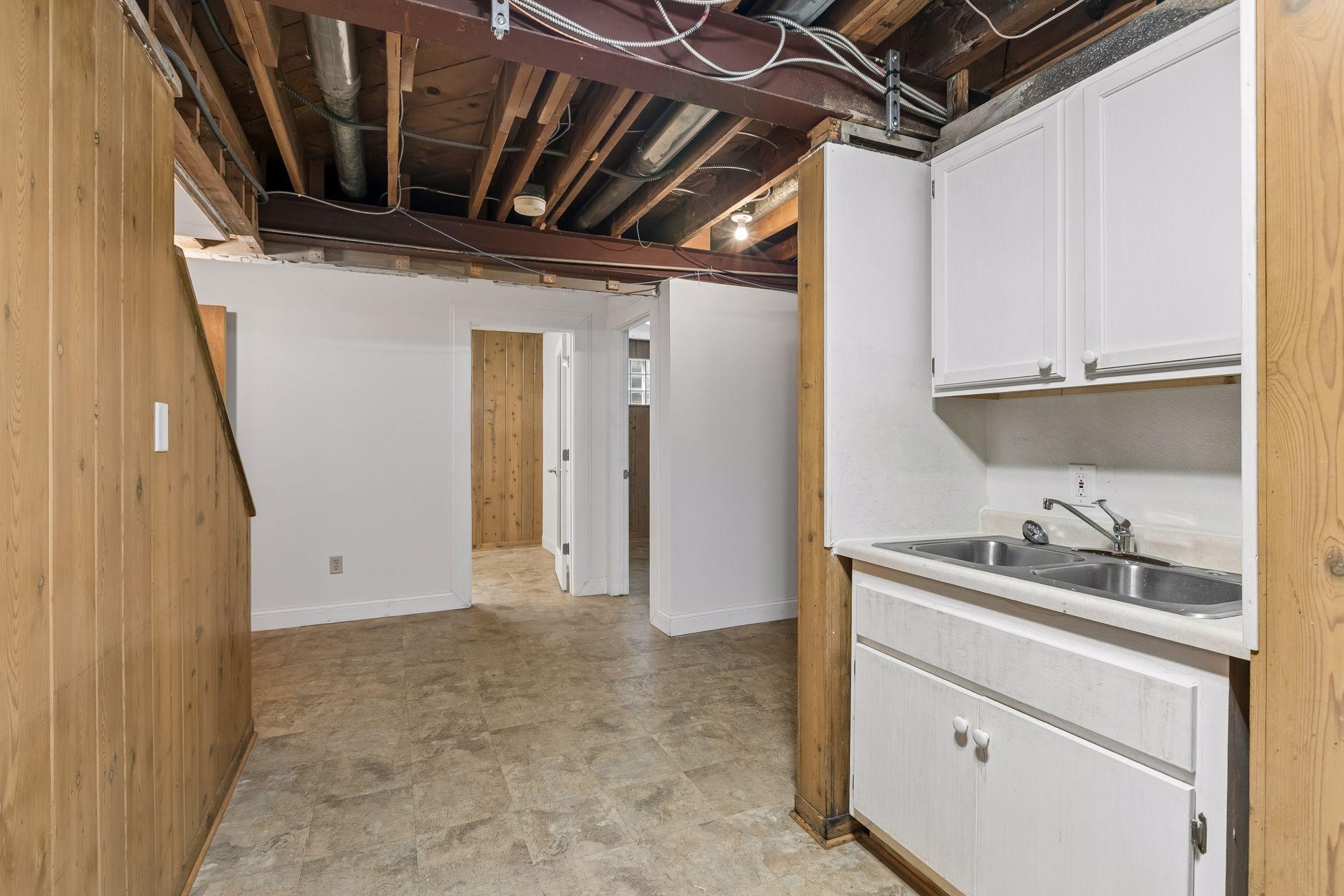 View of Commercial Sale at 901 23rd Avenue, Minneapolis MN 55418, Minneapolis (43 of 51) - Mike Wilen | Minnesota Team Real Estate