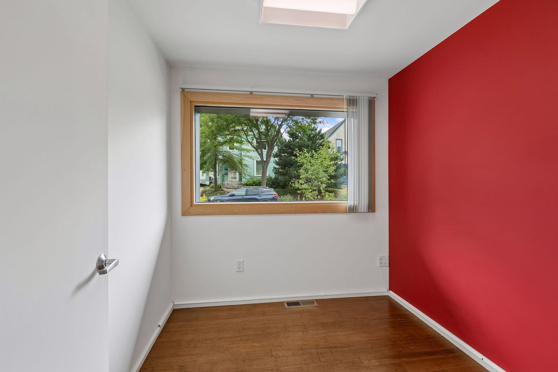 View of Commercial Sale at 901 23rd Avenue, Minneapolis MN 55418, Minneapolis (35 of 51) - Mike Wilen | Minnesota Team Real Estate