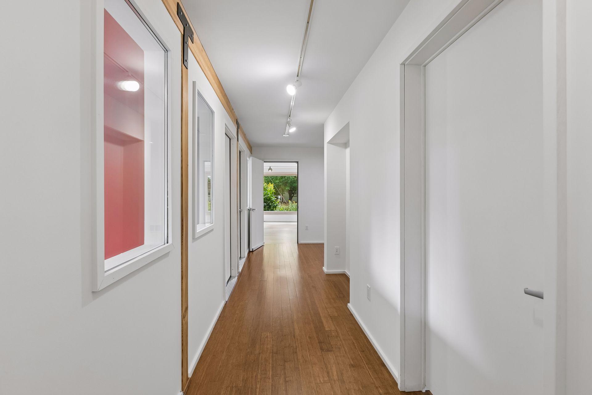 View of Commercial Sale at 901 23rd Avenue, Minneapolis MN 55418, Minneapolis (34 of 51) - Mike Wilen | Minnesota Team Real Estate
